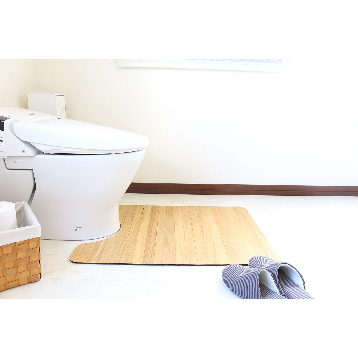 ｋｉｒｉｓａｉ 桐のはっ水・消臭 トイレマット ＜６０×８０ｃｍ＞