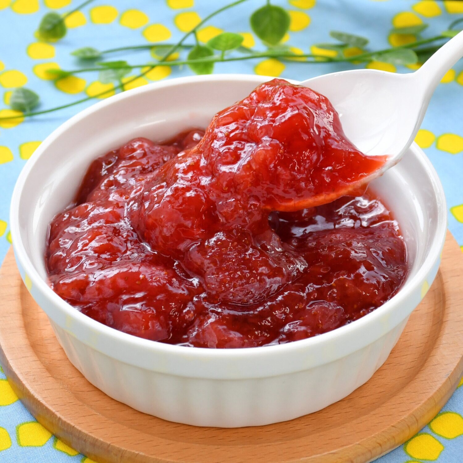 国産果実を使用 贅沢３種のいちごジャム