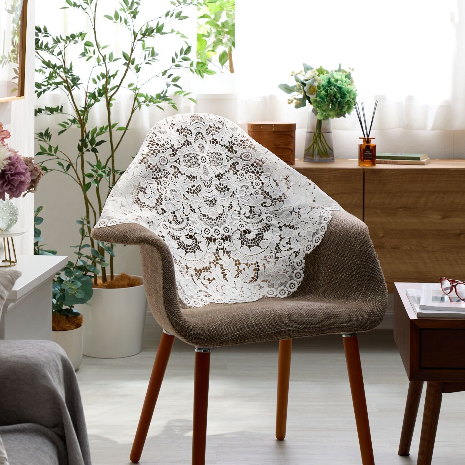 ラ　ルイス ギュピールレース 円形テーブルクロス