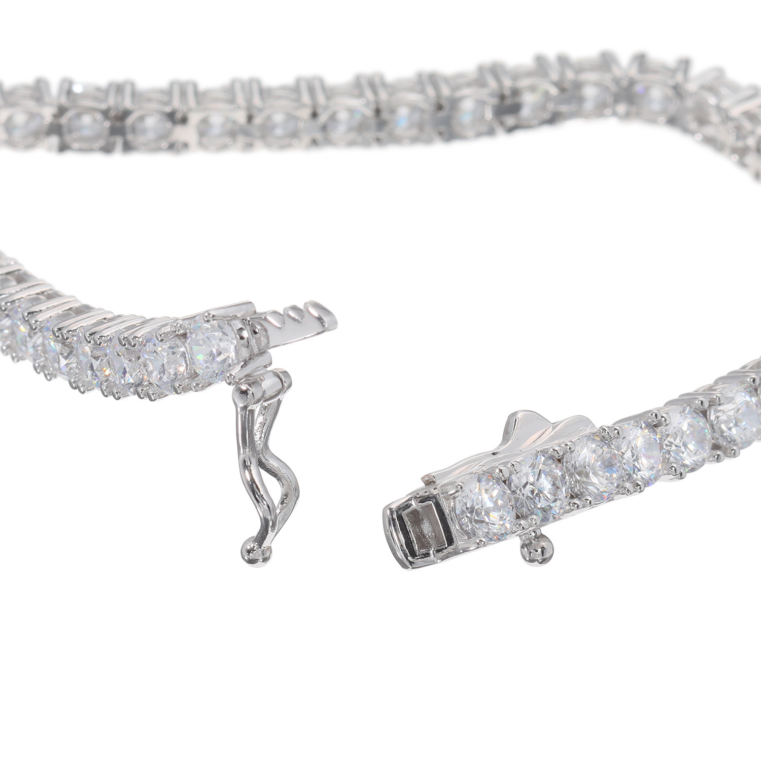 ニューヨークからの贈り物 シルバー　ＣＺ ニューヨーク・ エクセプショナル・ カット（Ｒ） テニスブレスレット