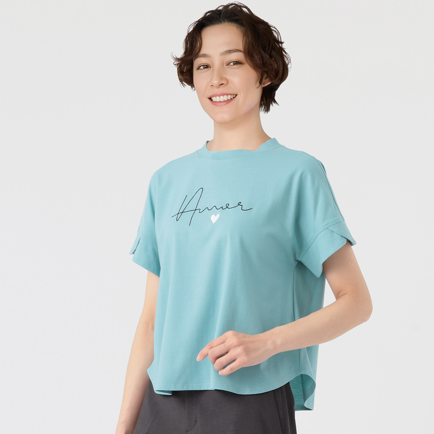 ノーボノーボ ロゴプリント ひら袖デザイン Ｔシャツ