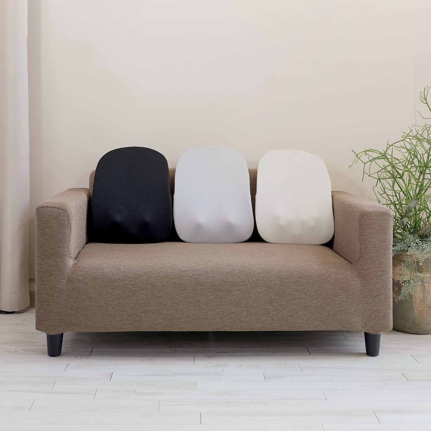 まるでカメレオンシリーズ コードレス 薄型背中マッサージャー ＫＳＭ−２４０１ “実はこっそり マッサージしてるんです”