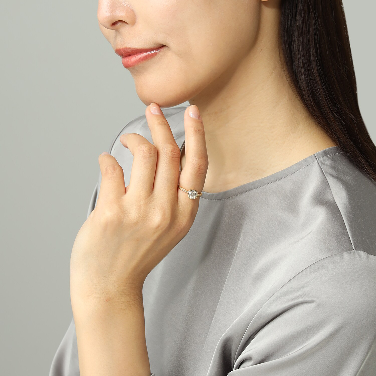 レステクール １８Ｋ １カラットＵＰ シャンパンカラー ダイヤモンド リング ＜鑑別書付＞