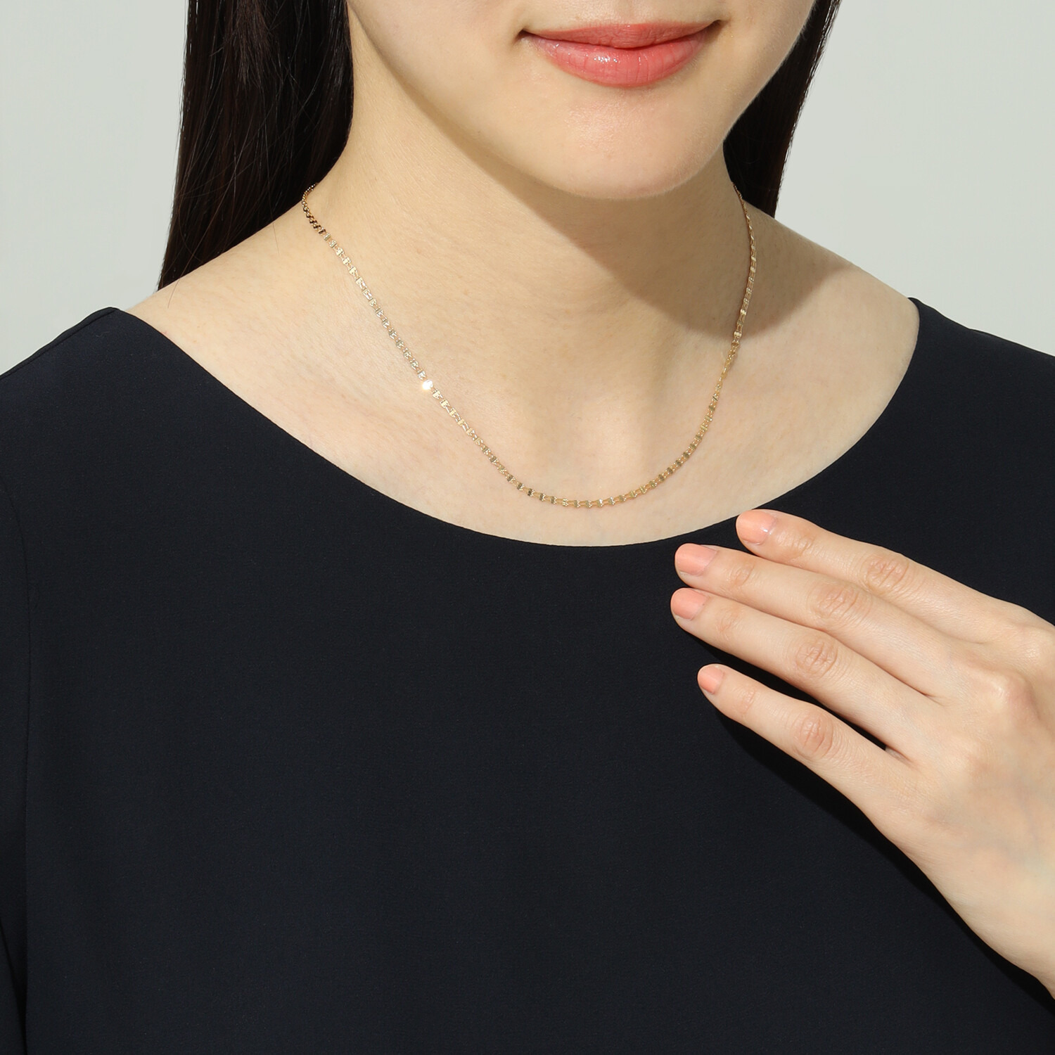 シャイン　シュプリーム １８Ｋ ビスマルク スライドネックレス
