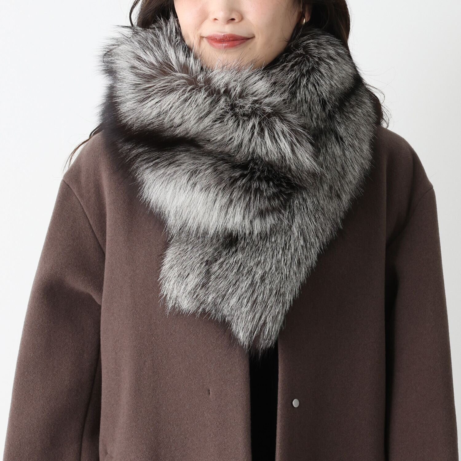 シルバーフォックス テール付マフラー