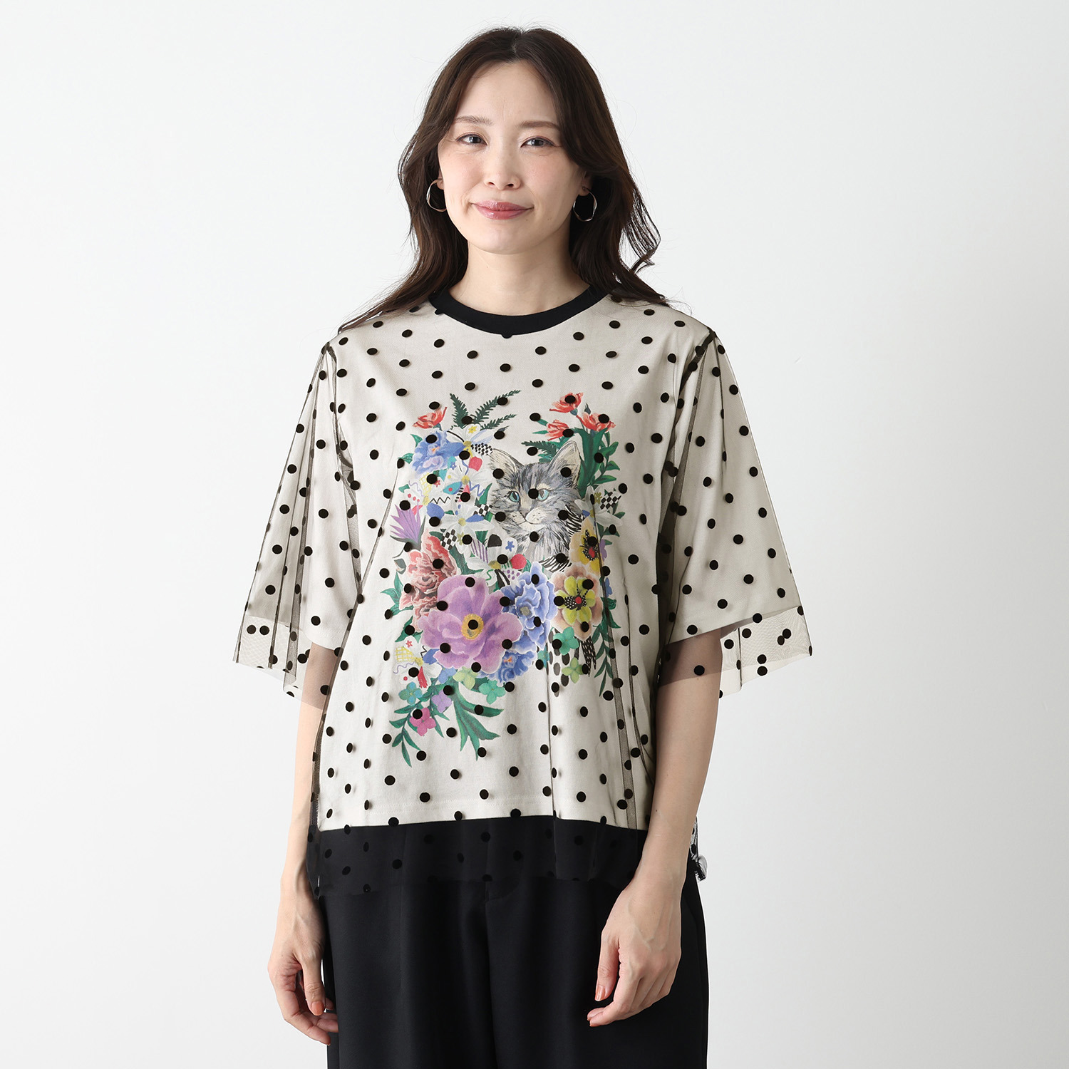 スカラー 水玉チュール重ね ネコ花柄Ｔシャツ