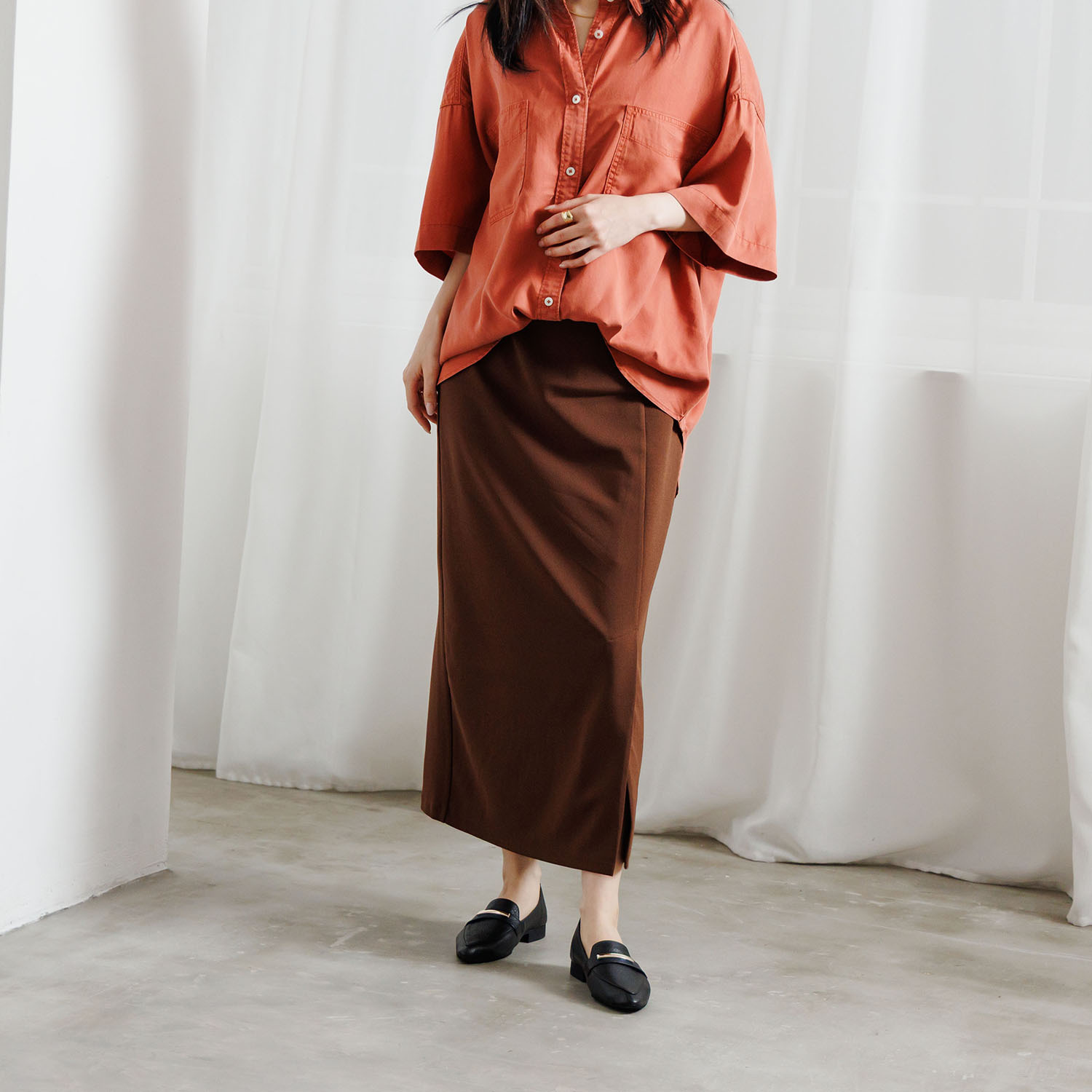 卑弥呼 メタルバー ポインテッドトゥ ローファー