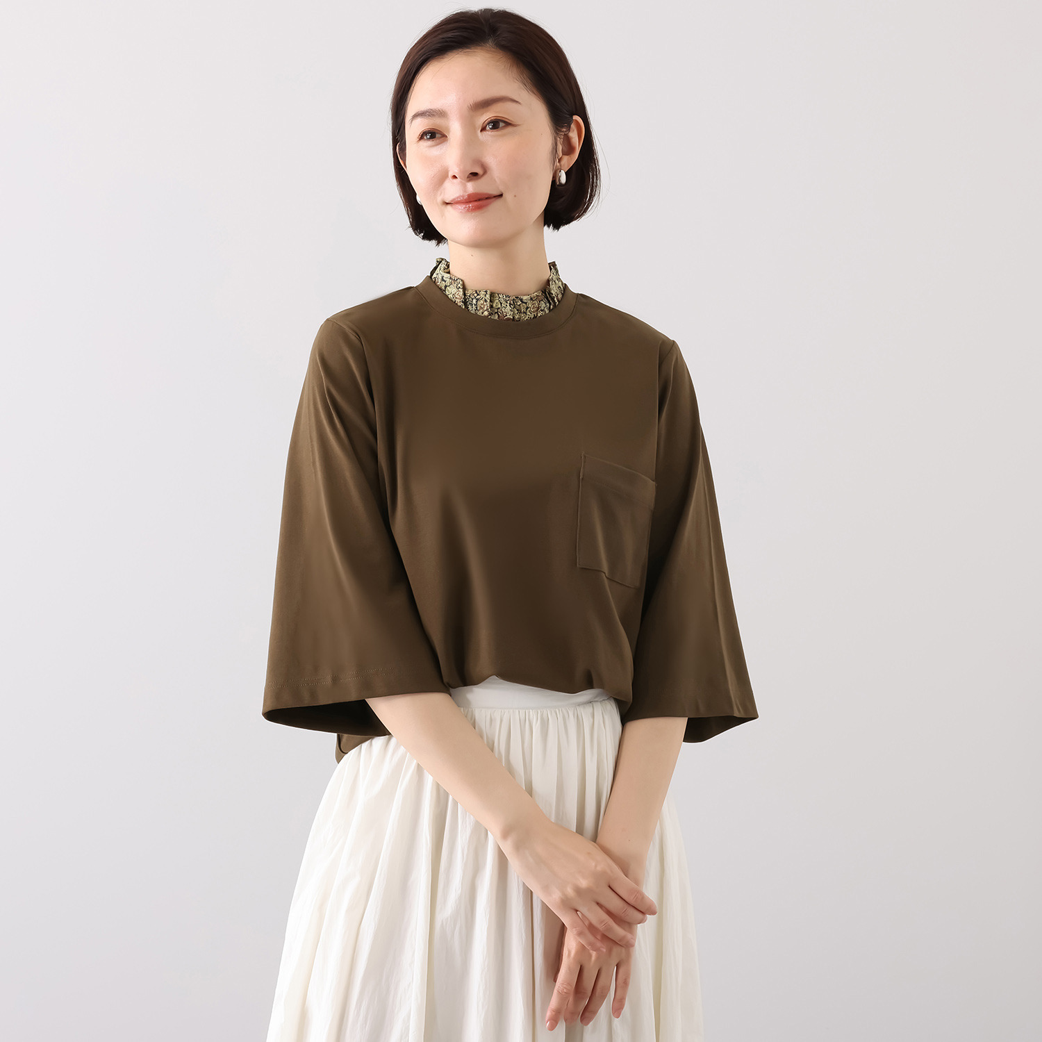 ソソット コットン混フライス リバティプリント フリルカラー Ｔシャツ