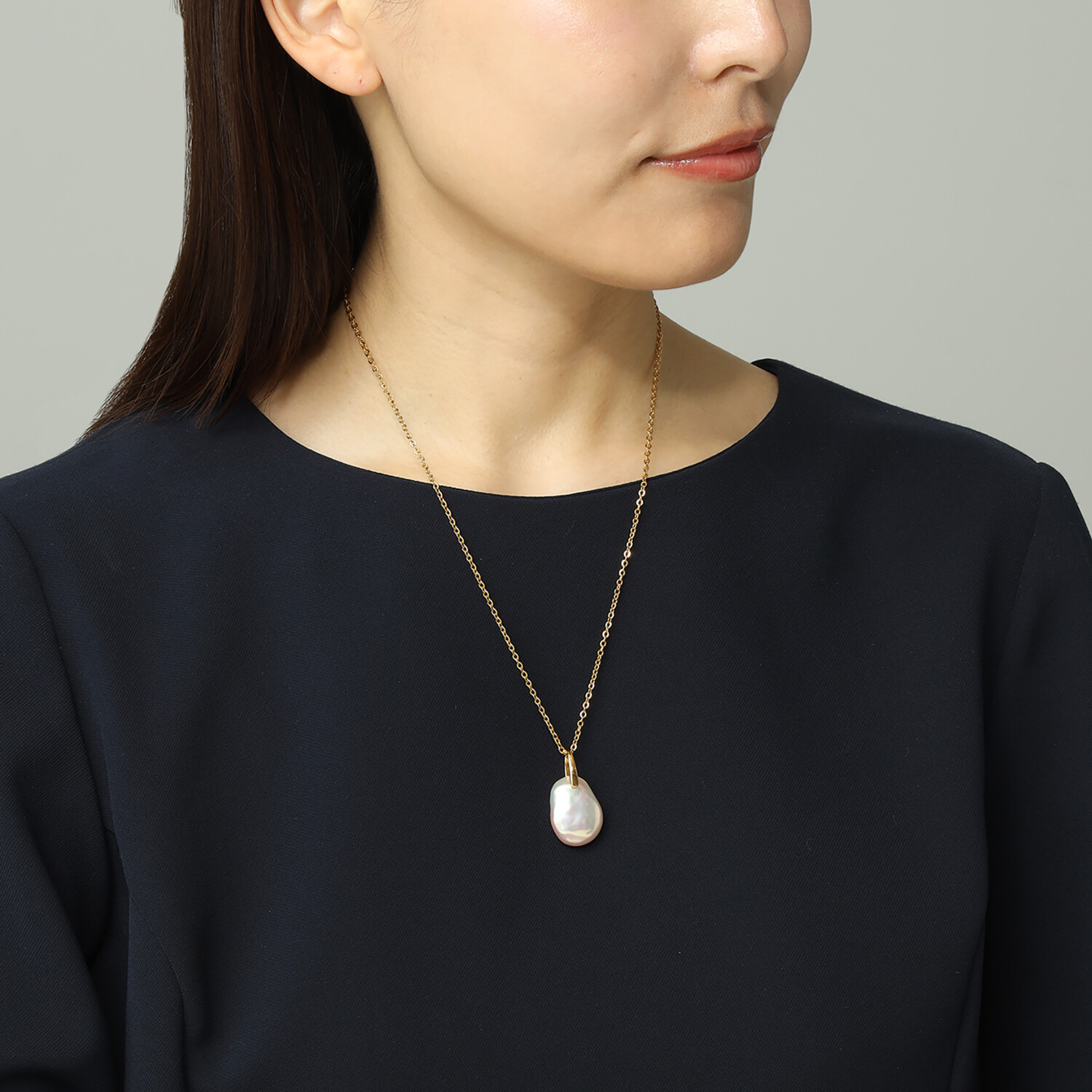 石友蔵出しコレクション シルバー 淡水バロックパール ステンレスチェーン ペンダント