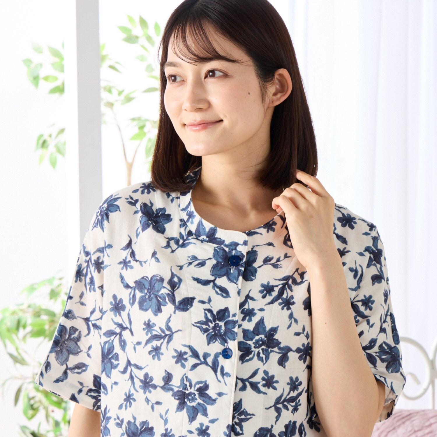 ＷＩＮＤ 高島織ダブルガーゼ 花柄ワンピース