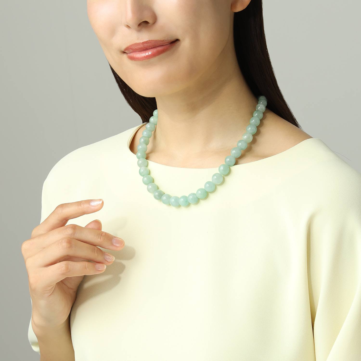 グランシフォレ 翡翠 ラウンドビーズ ネックレス