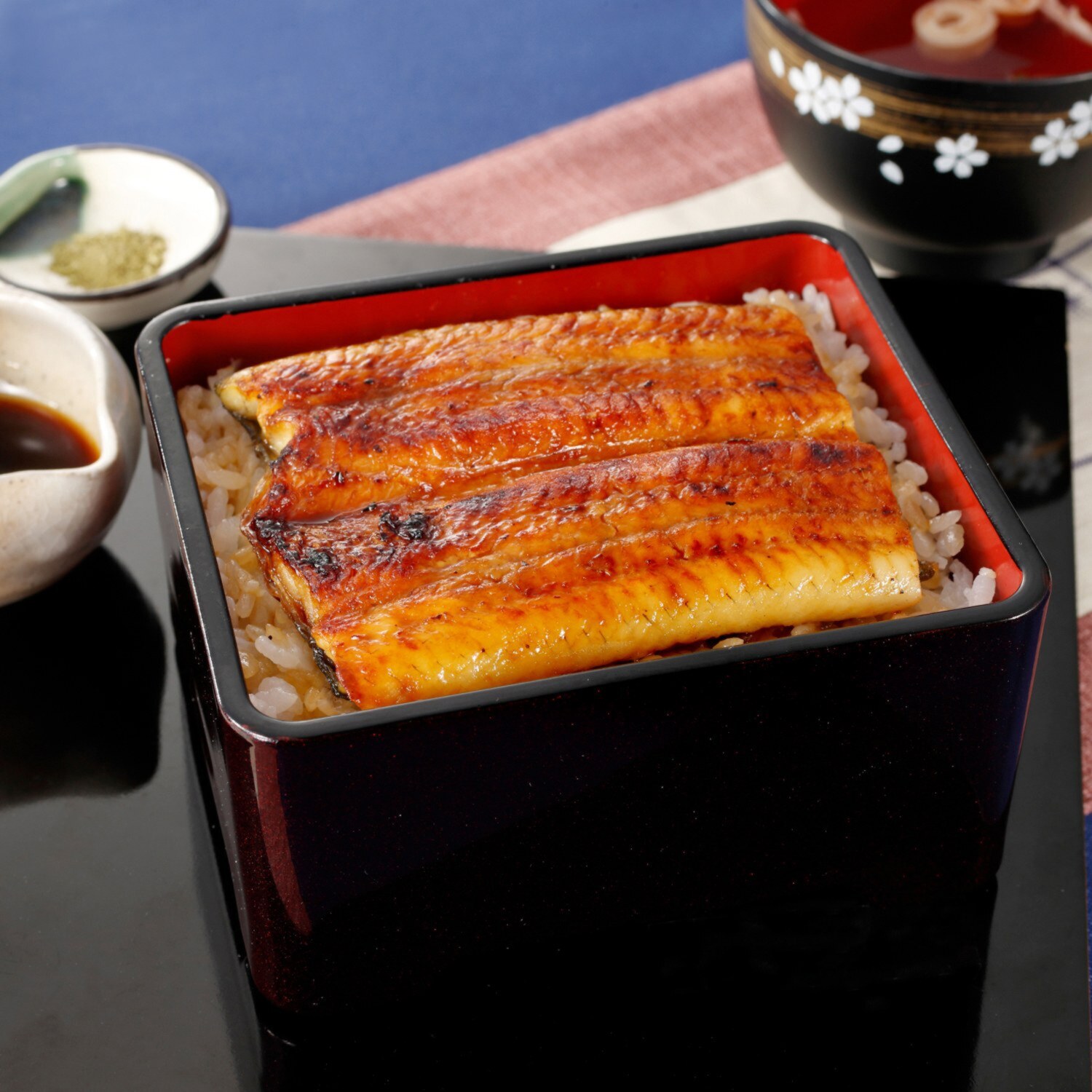 綱正 国産うなぎの ふっくら蒲焼き