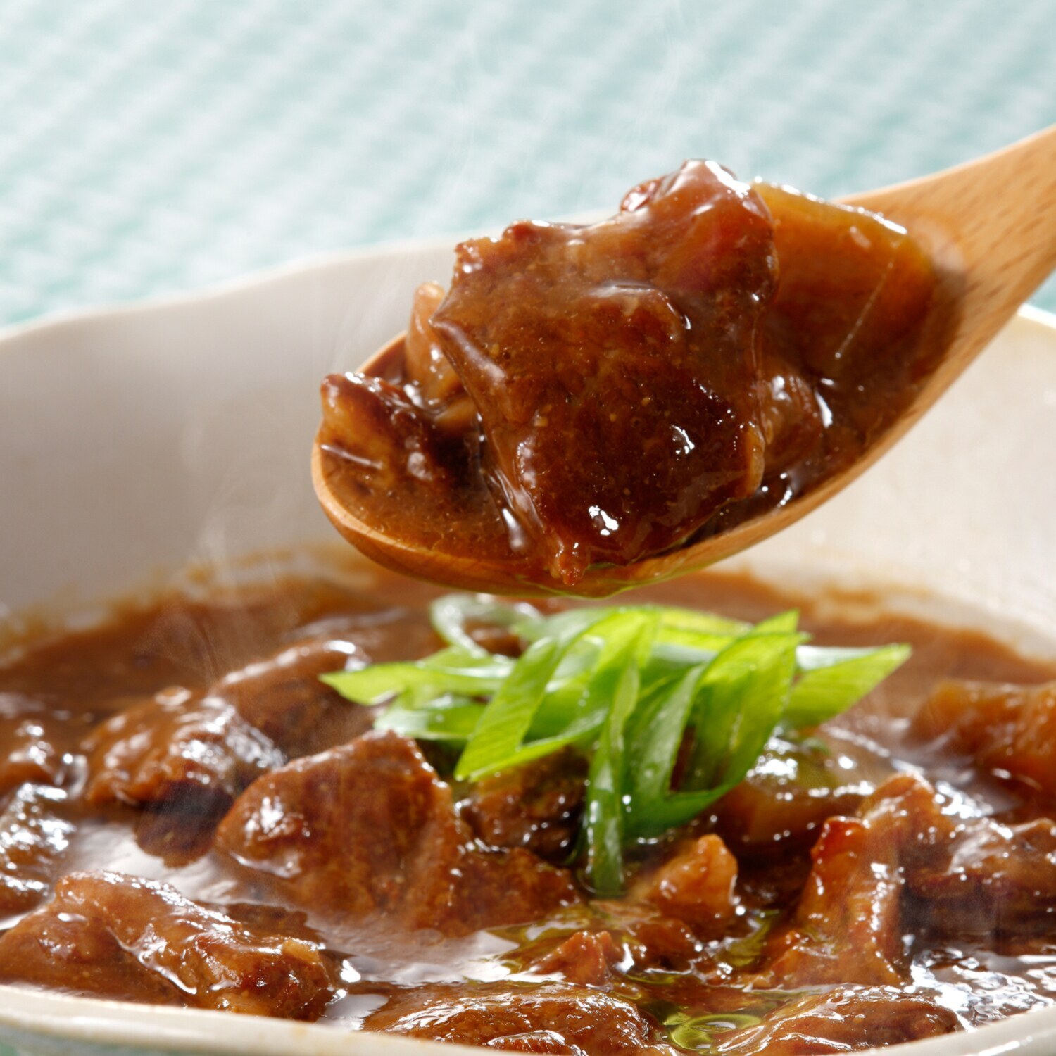 贅沢！ 黒毛和牛の 牛すじ味噌煮込み （常温）