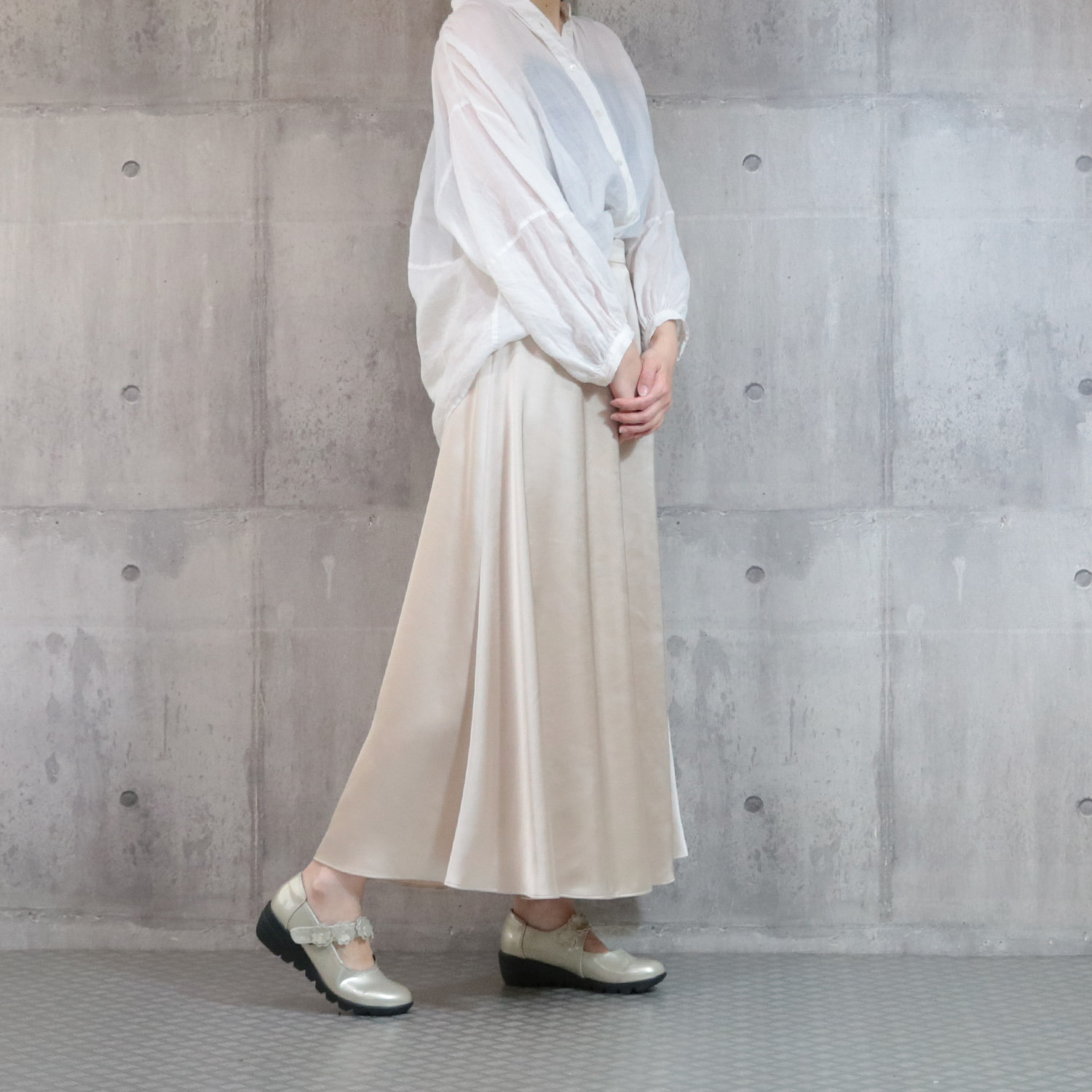 ブランコワール 晴雨兼用 防水・はっ水 超軽量甲ベルトパンプス