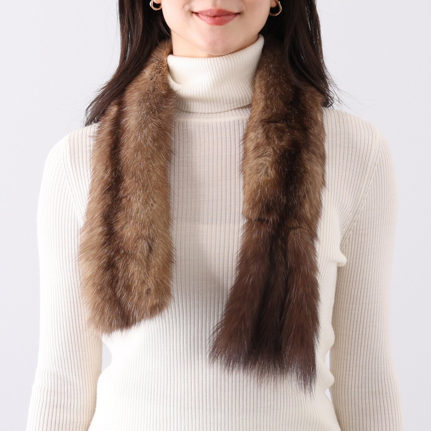 日本製 ロシアンセーブル テール付マフラー