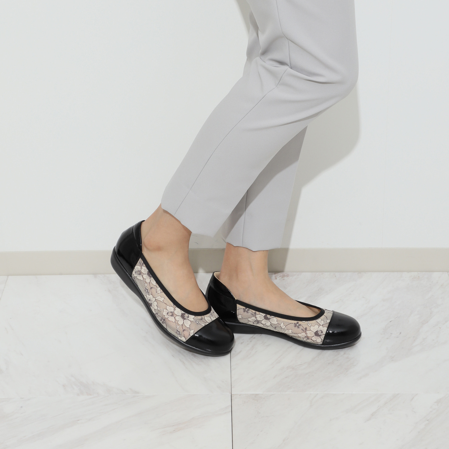 ミスキョウコ 日本製 ソフト牛革 レースバレエシューズ