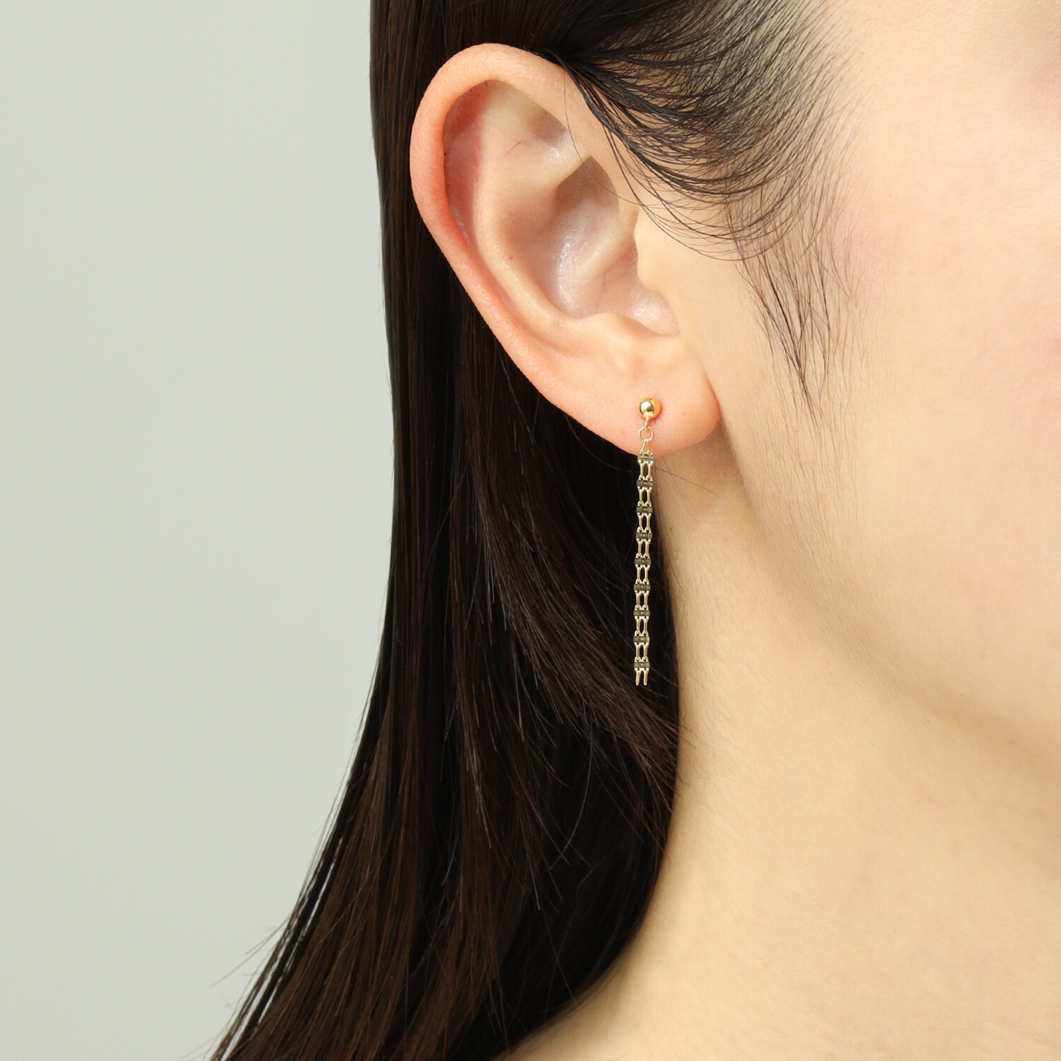 シャイン　シュプリーム １８Ｋ ビスマルク ピアス