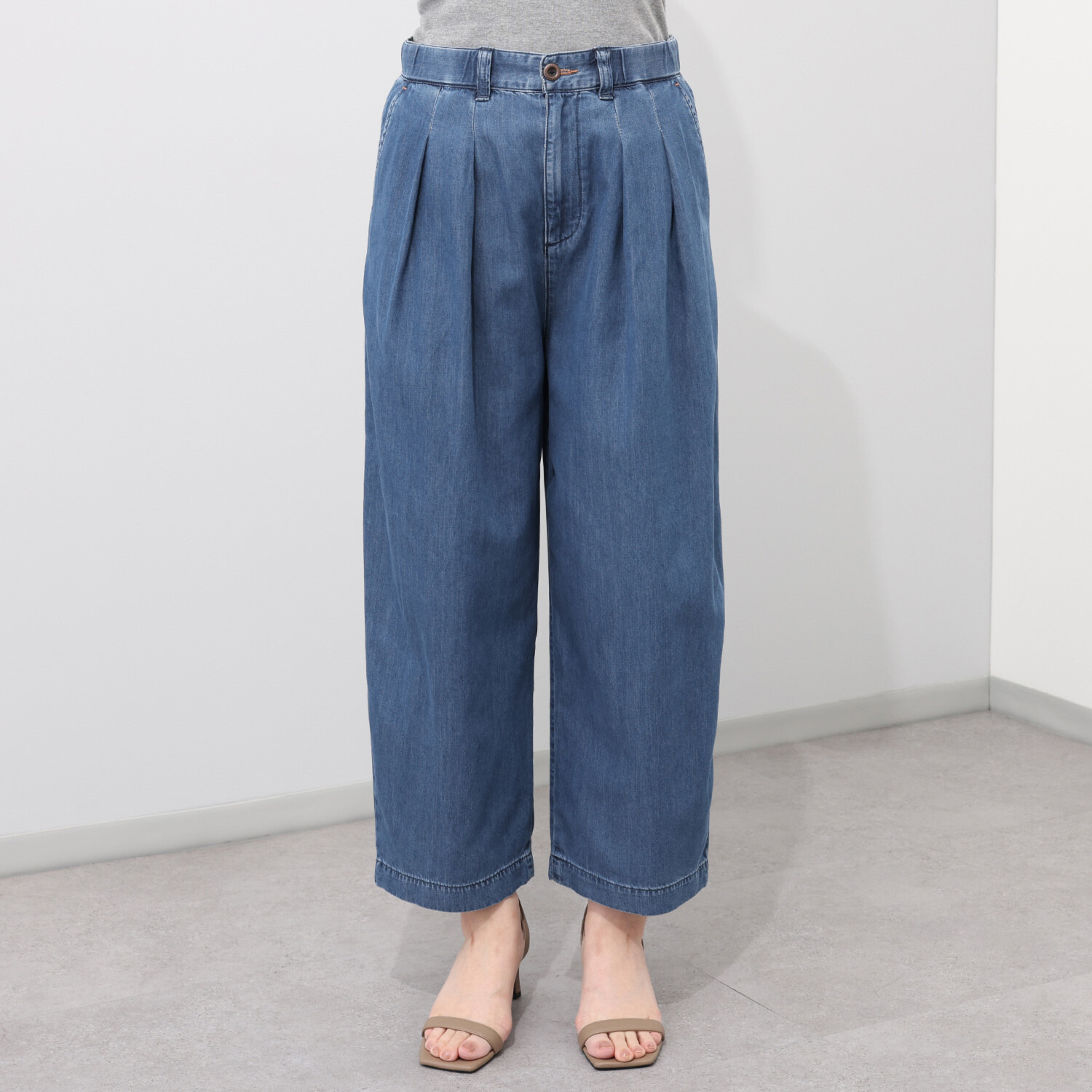 シュガーデプト つややかに風をまとう テンセルコットンデニム タックワイドパンツ
