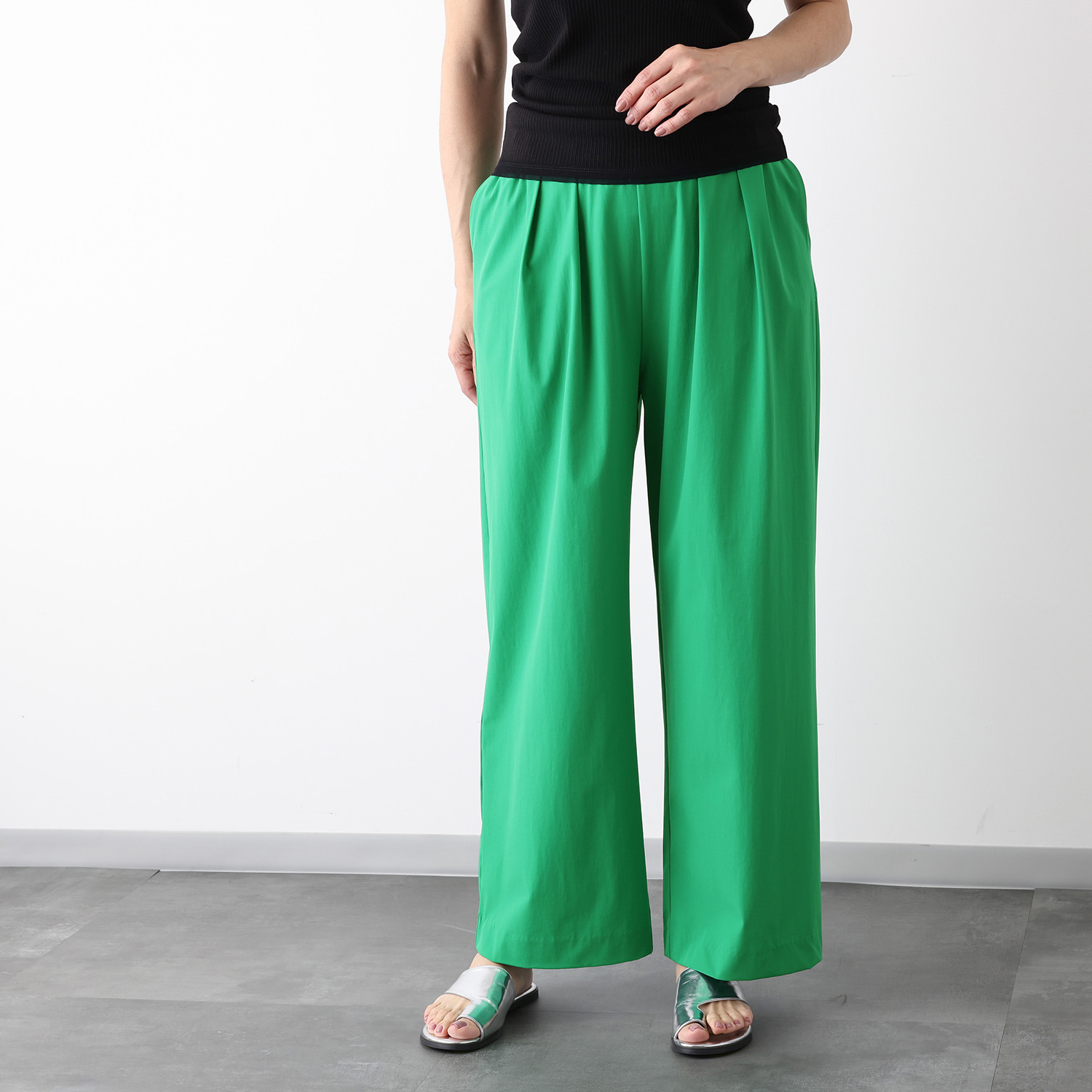 ハンチ ストレッチ ワイドストレートパンツ