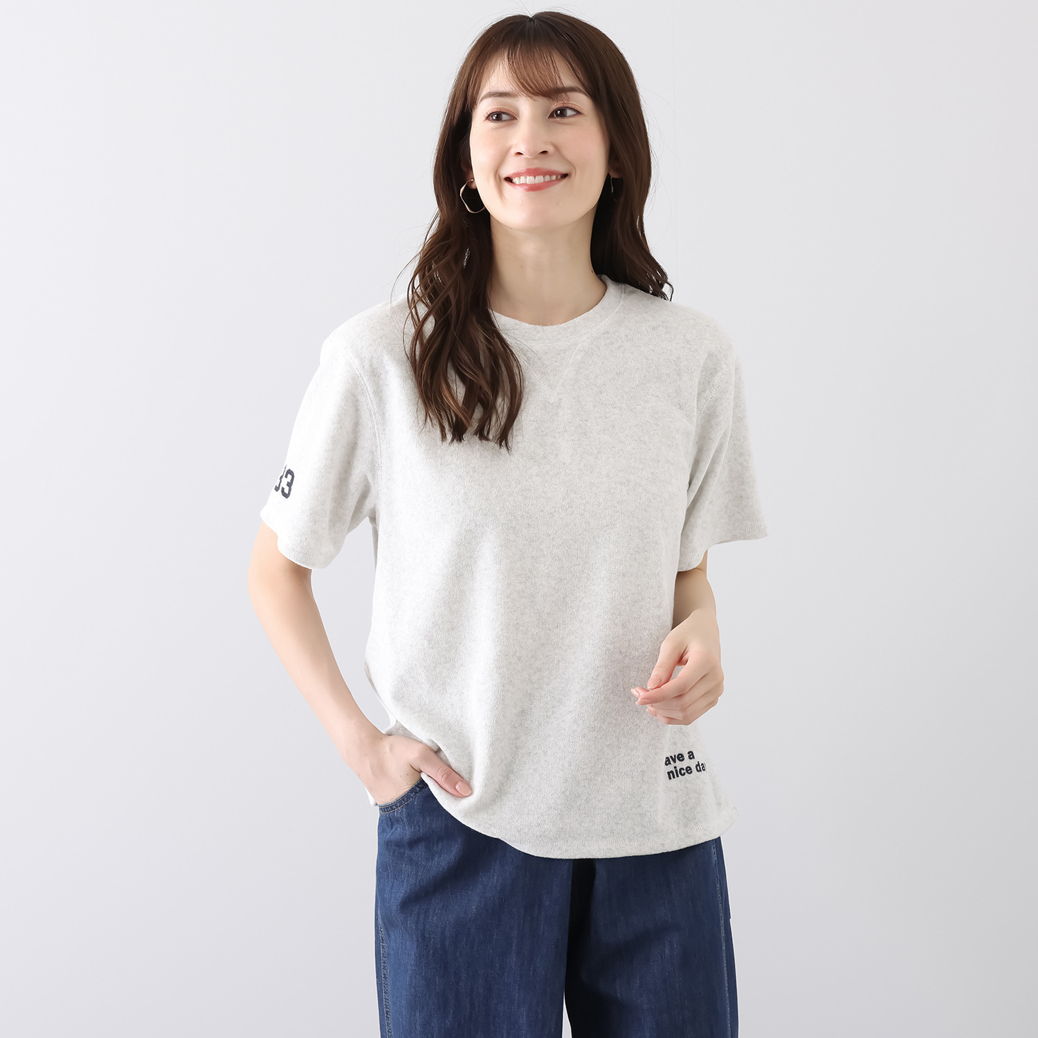 ラソエヌサーティスリー ディグリーズ 肌触り抜群！ パイル素材 ロゴプリントＴシャツ