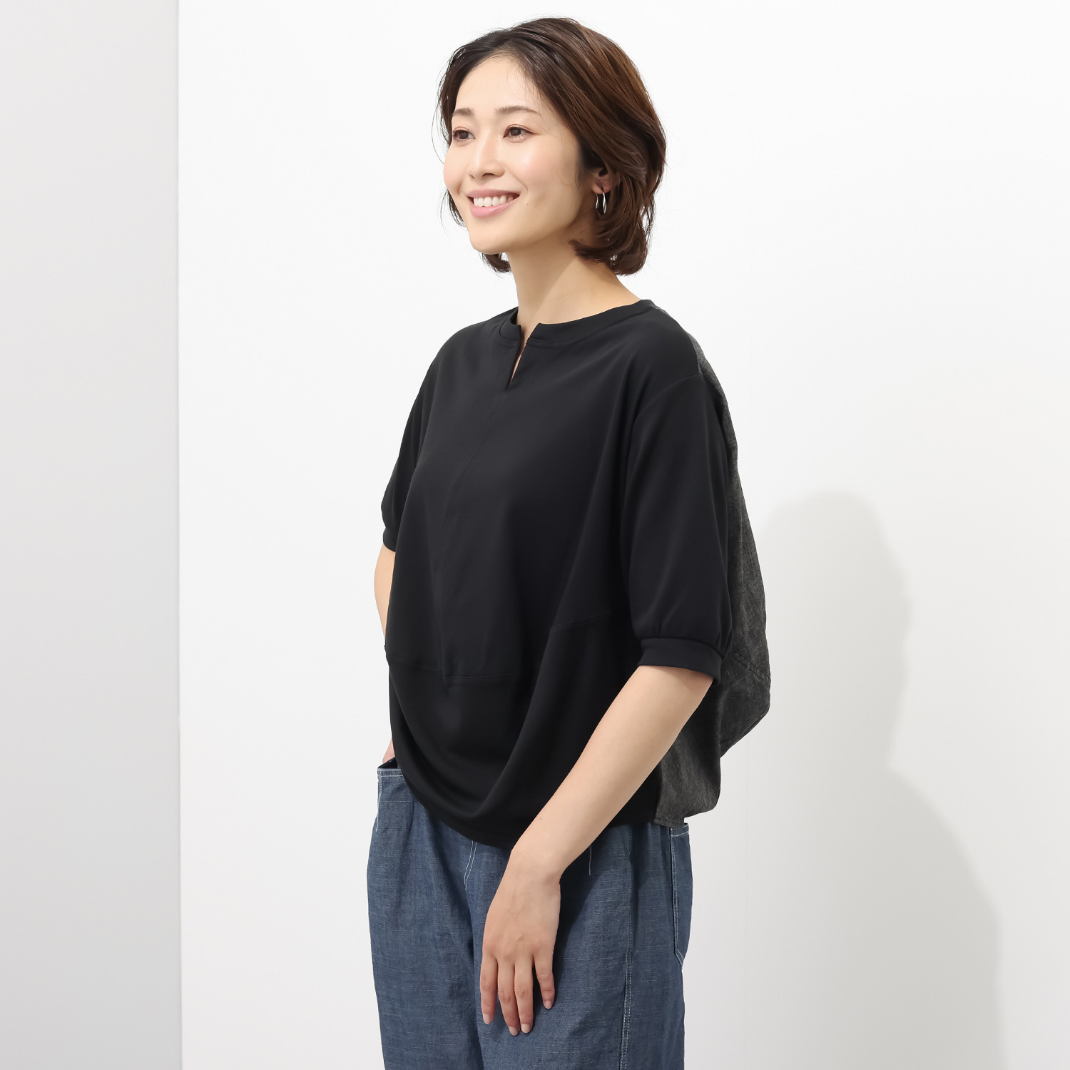 ヒロコ　デシネール ジャージー＆ 麻混ライトデニム ふんわりシルエット 五分袖プルオーバー