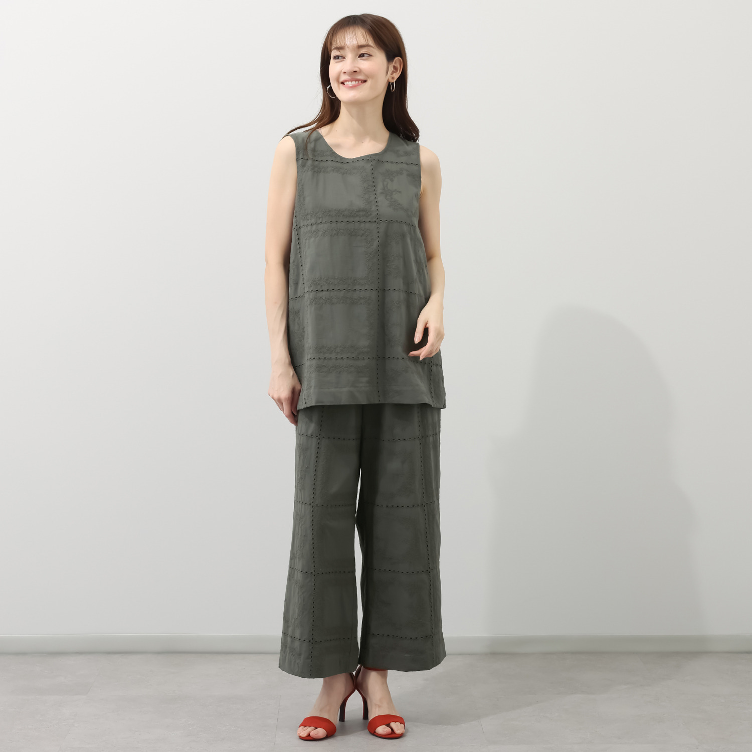 リラリー 刺しゅう ノースリーブ チュニック