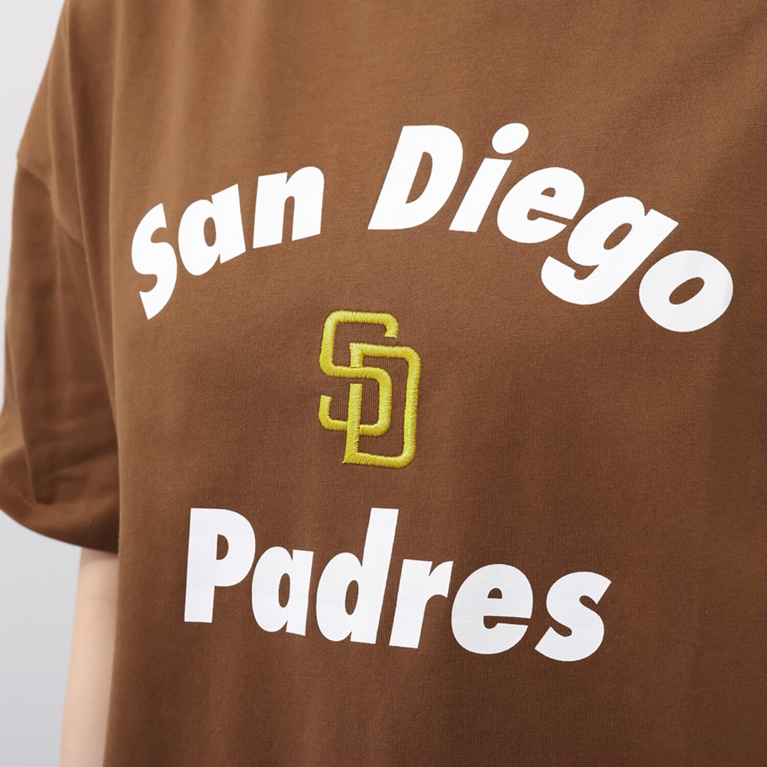 ＭＬＢ メジャーリーグ ベースボール ロゴ刺しゅうＴシャツ