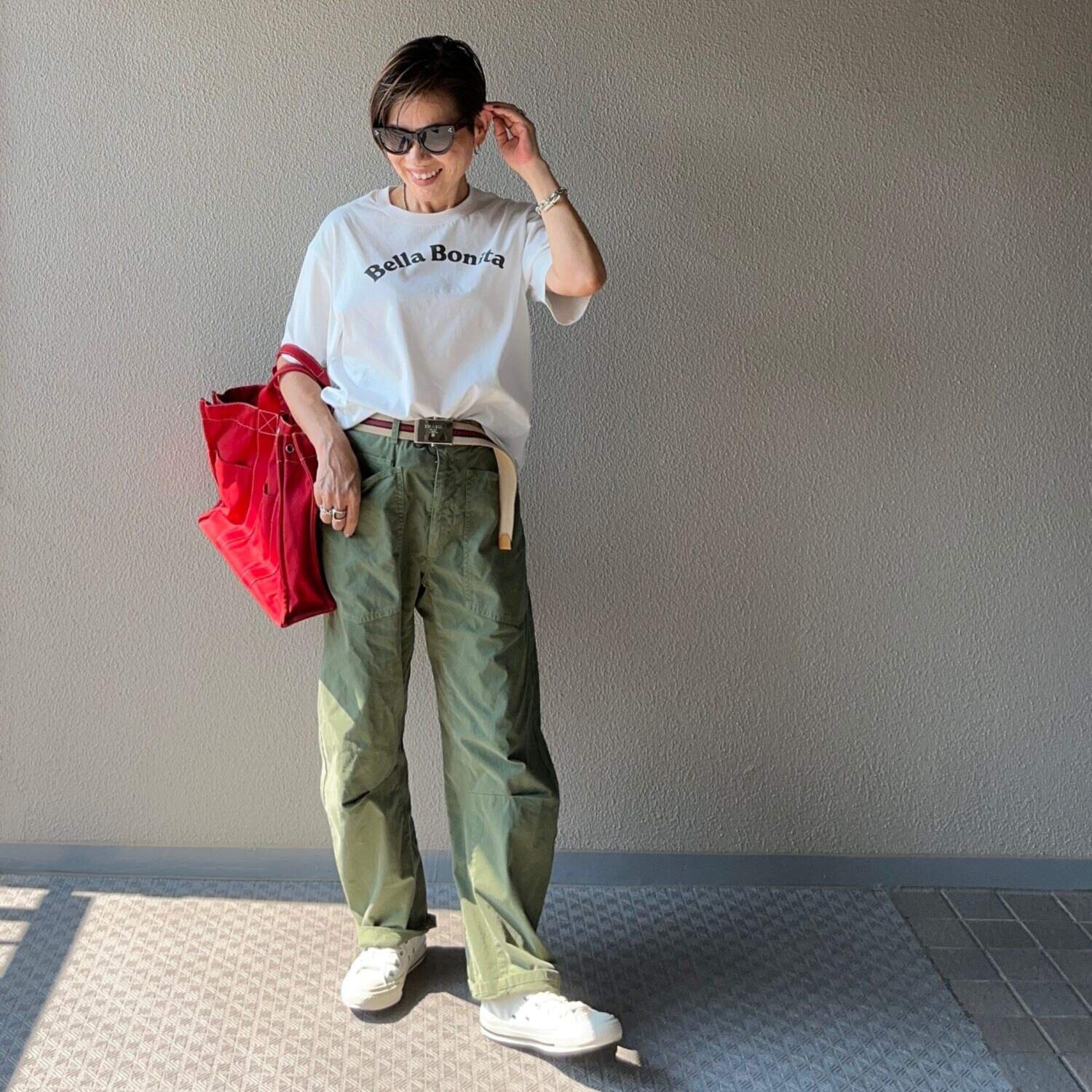 ラソエヌサーティスリー ディグリーズ ロゴプリントＴシャツ
