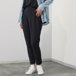 Ｋｕｎｎｙ． カットジョーゼット パンツ