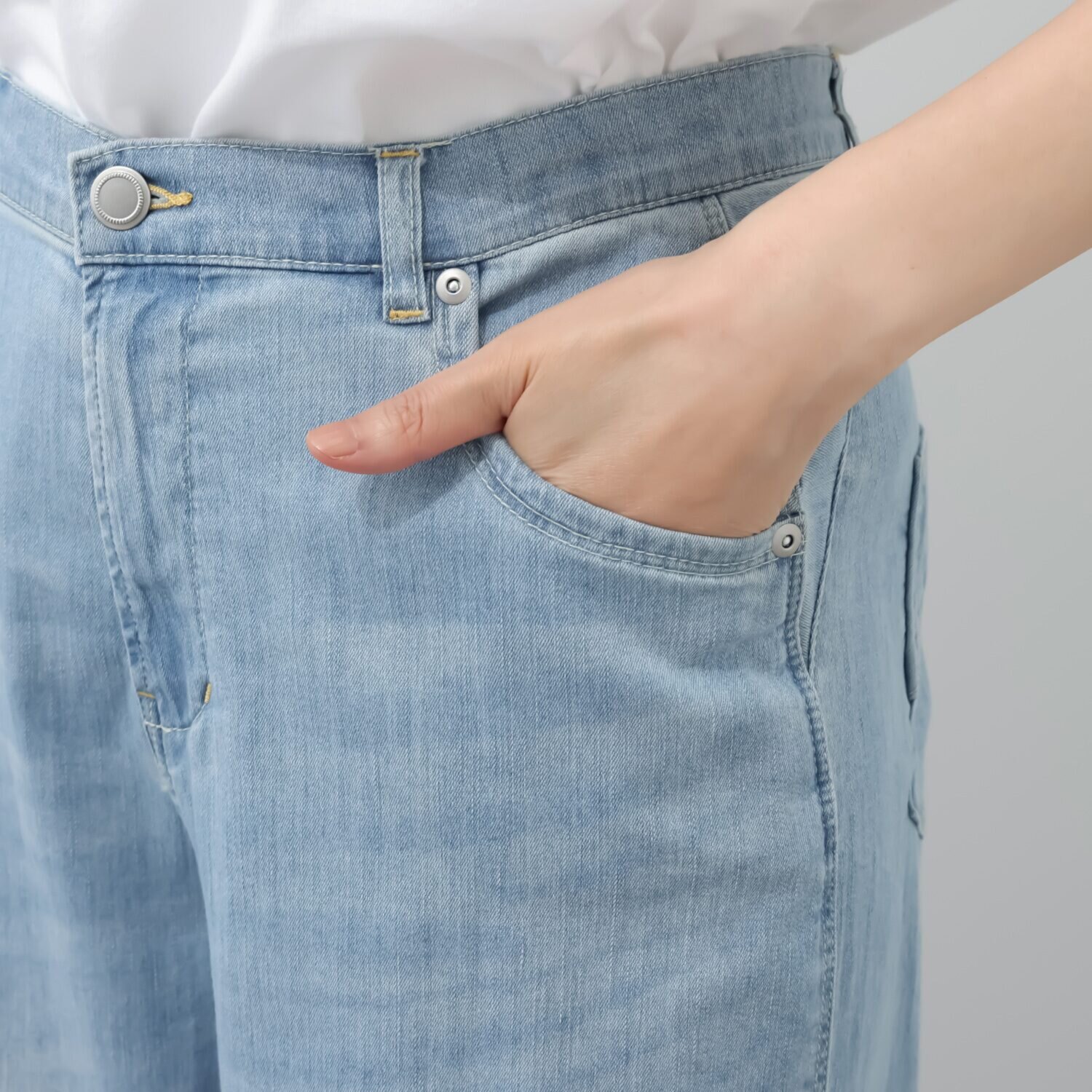 ビヨリー 軽やか・さらっと快適 涼やか木陰デニム ワイドストレートパンツ