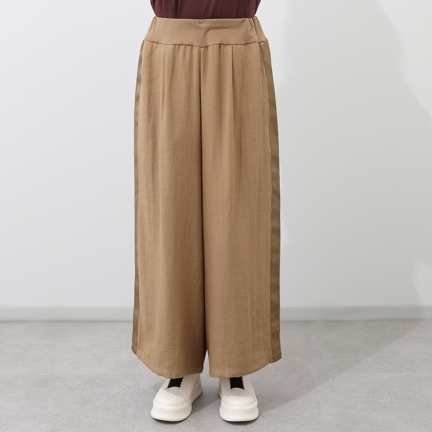 ＯＪＯＵ 下半身に安らぎを 与えてくれる スタイリッシュ パンツ