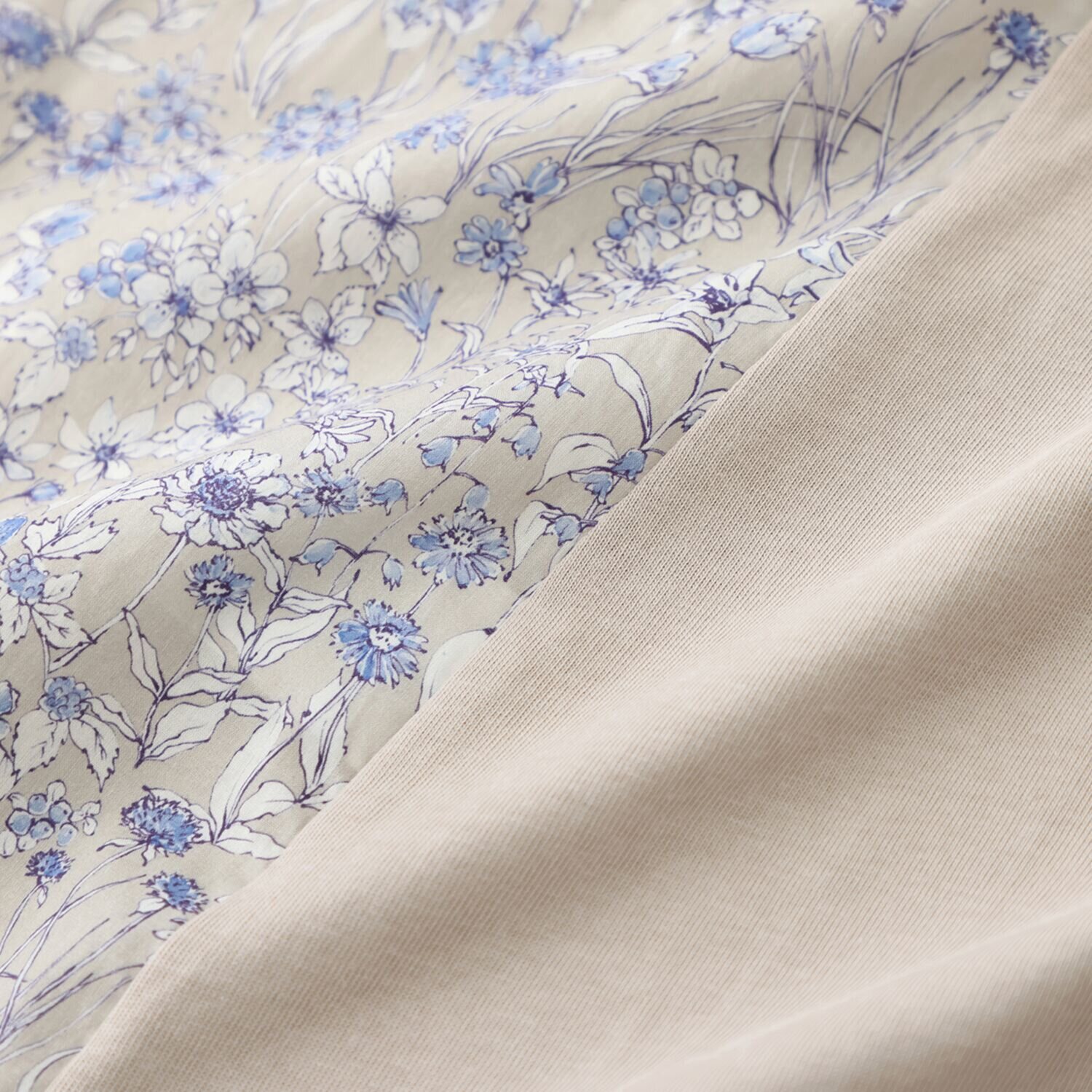 ソソット フロントリバティプリント Ｔシャツ
