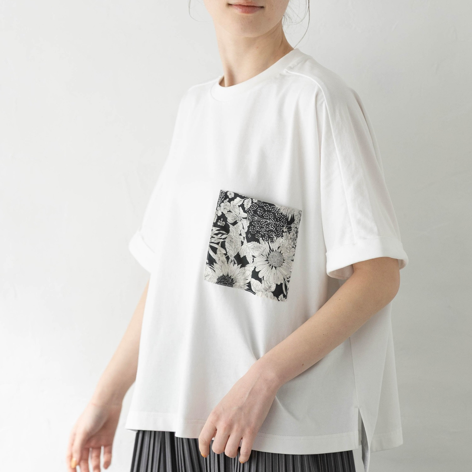 ソソット リバティプリント ポケット付 ワイドＴシャツ
