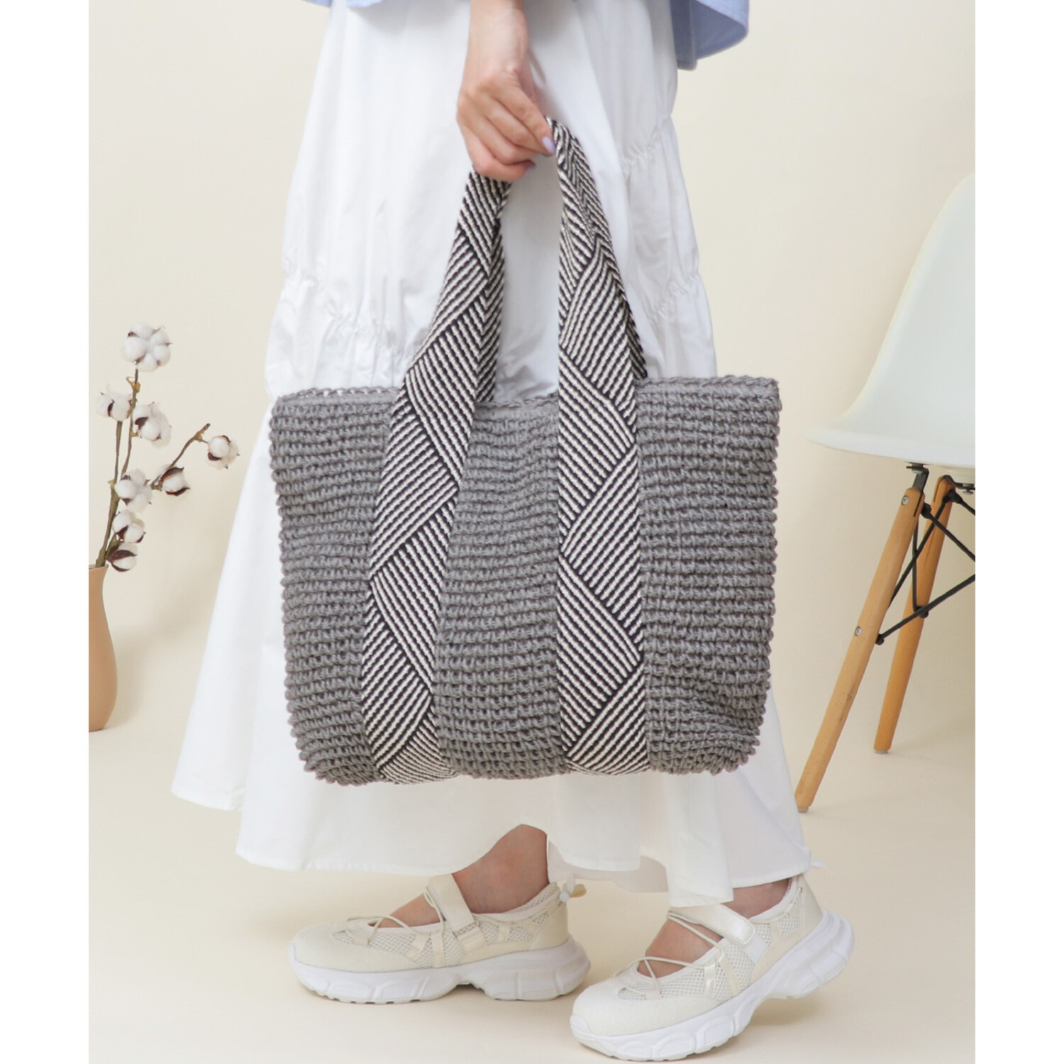 ベルモサ ハンドルアクセント ペーパー編み Ａ４サイズ かごバッグ