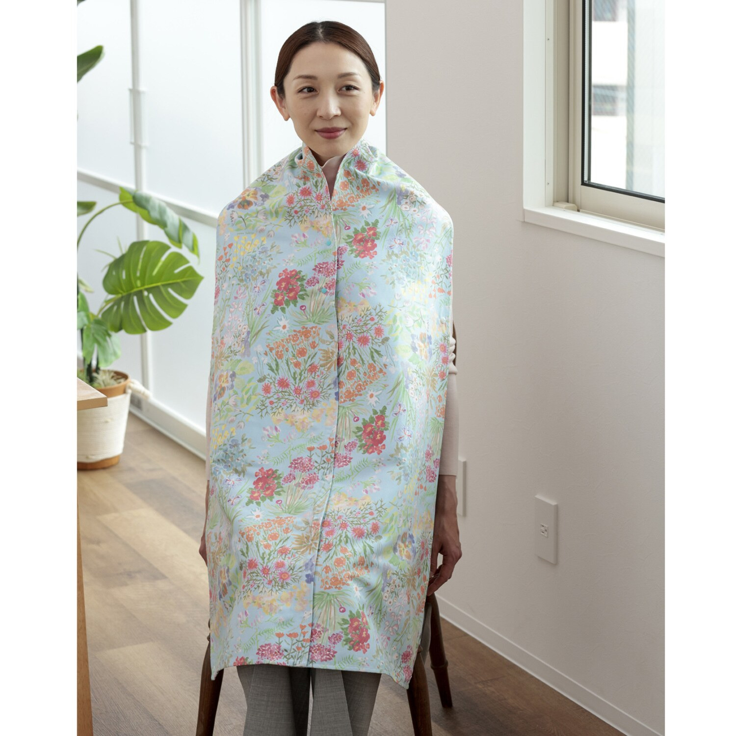 纏う。機能美。 ストールのようなエプロン “エプーフ” Ｄｅｓｉｇｎ　ｂｙ ＹＵＫＡ　ＦＡＢＲＩＣ