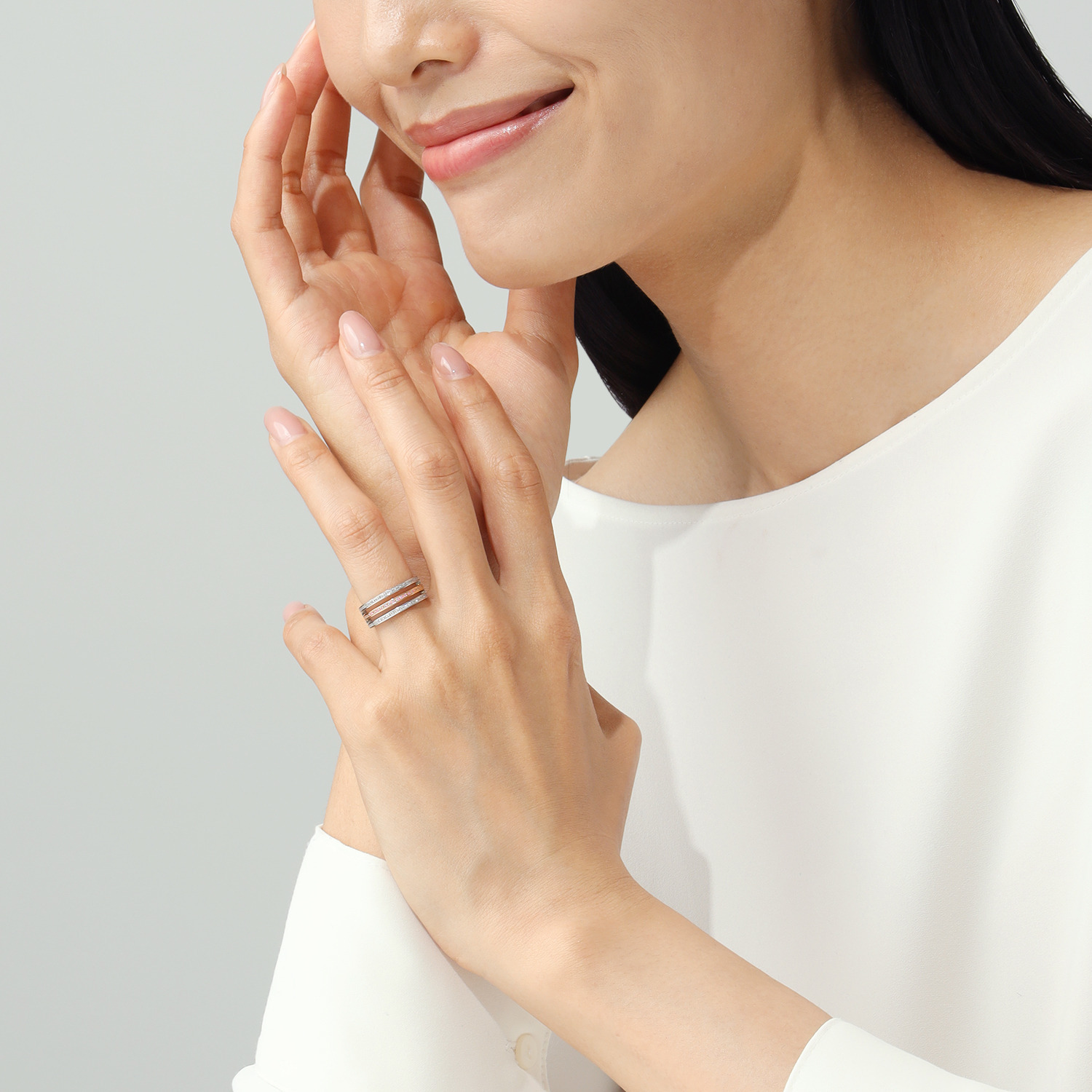 ラビオス プラチナ９００＆１８Ｋ アーガイル産 ファンシー ピンクダイヤモンド スリーラインリング ＜鑑定書付＞
