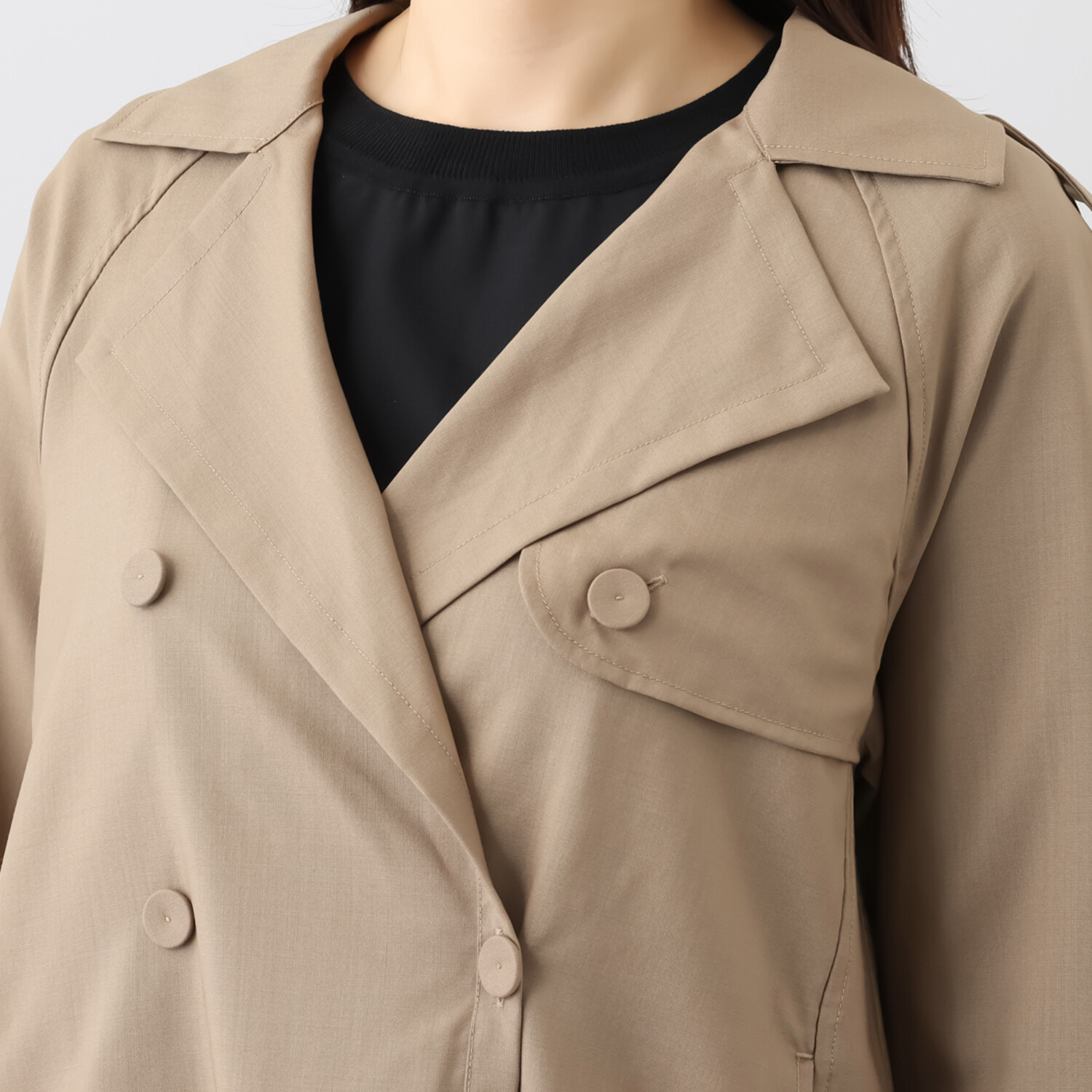 レア　ジェム ウールトロピカル素材で 大人の上質カジュアル ショートトレンチコート