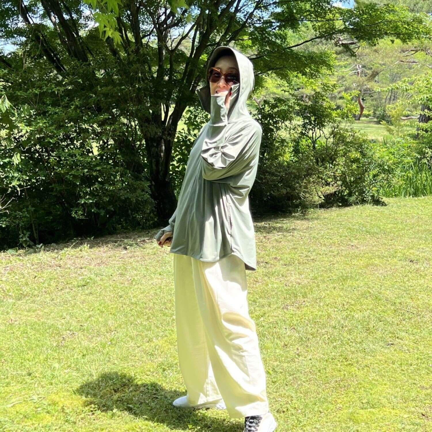 ヘ・エラ 接触冷感・抗菌防臭 大人の洗練 ＵＶケアパーカー