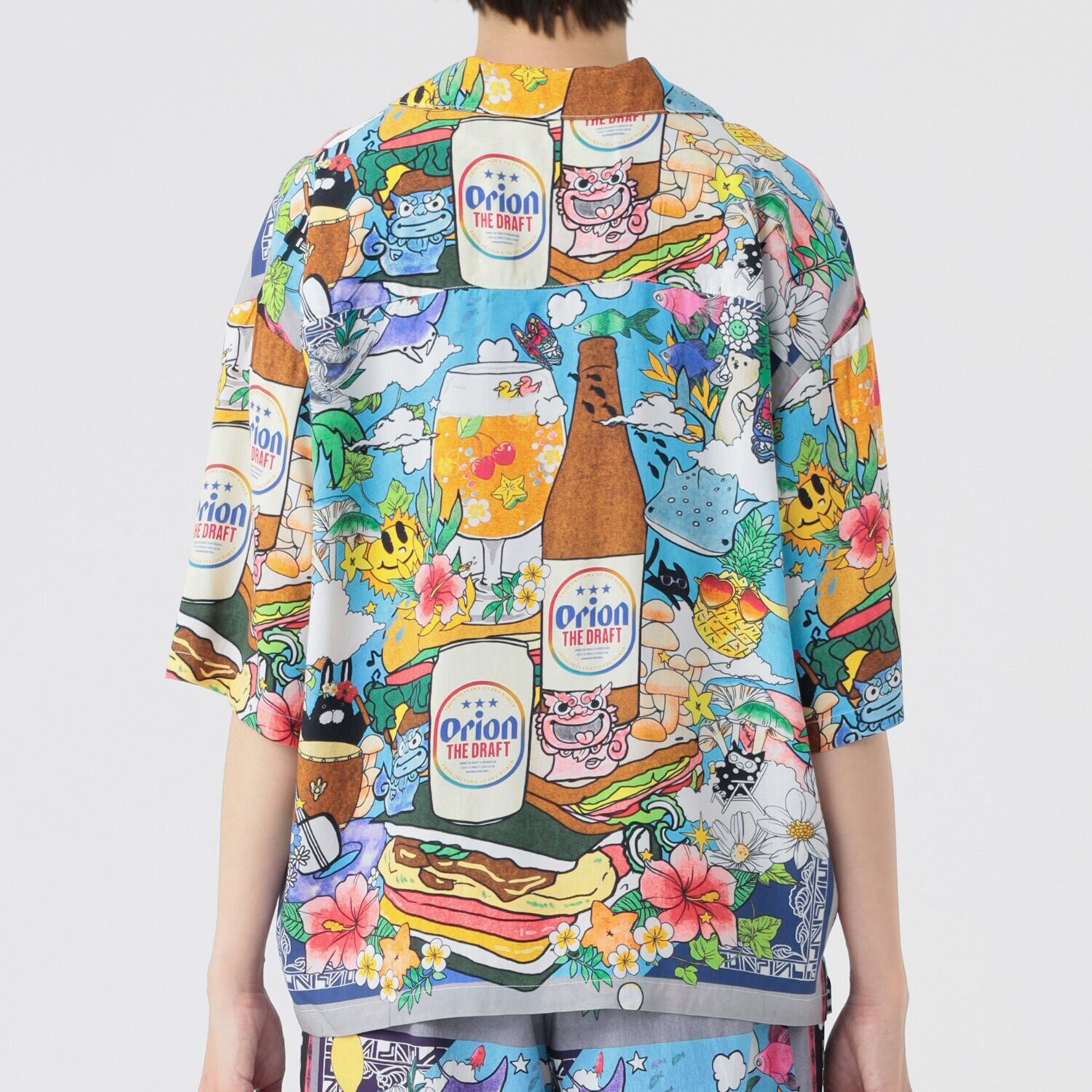 スカラー スカーフ柄シャツ