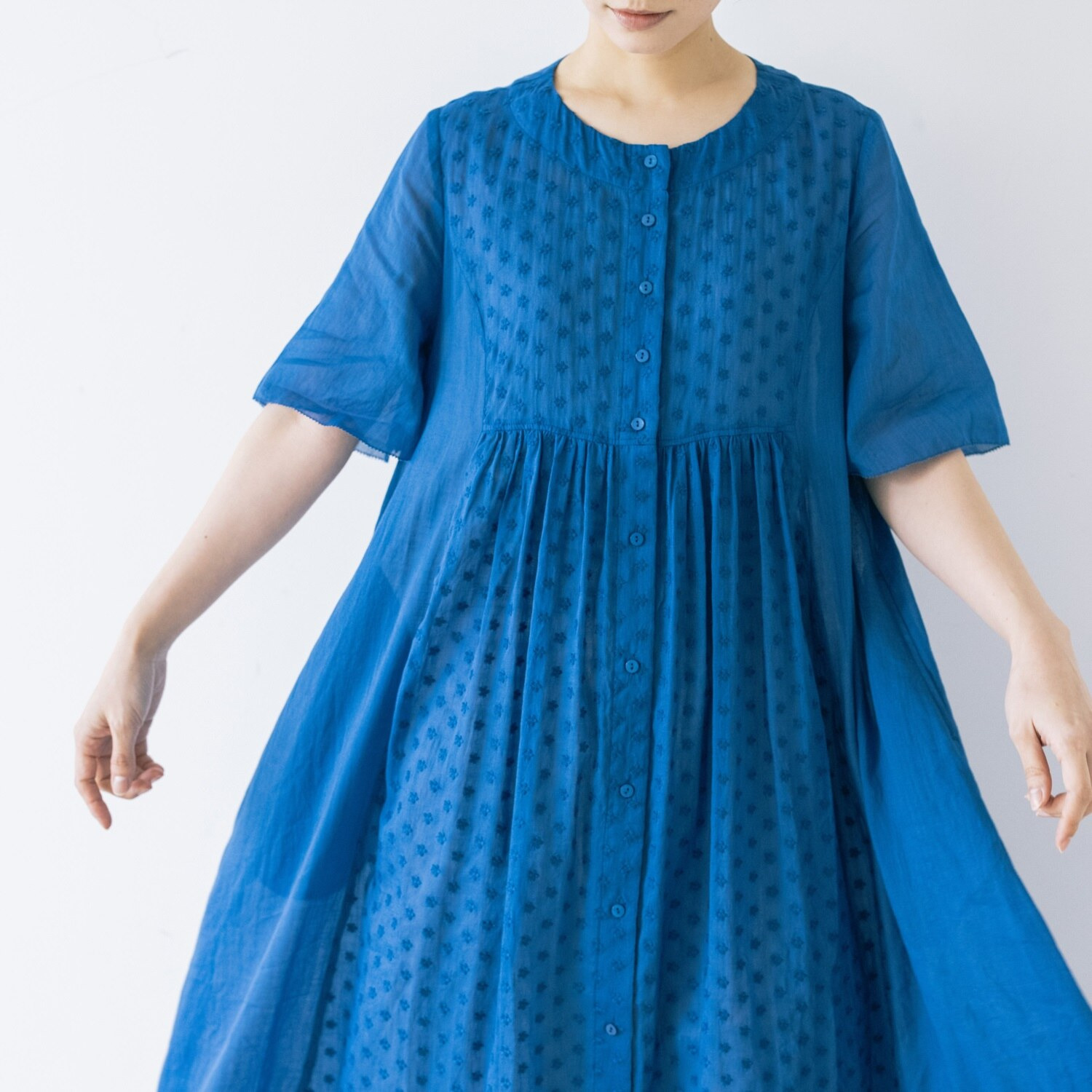 ポンデシャロン オリジナル刺しゅう ラミーコットンワンピース