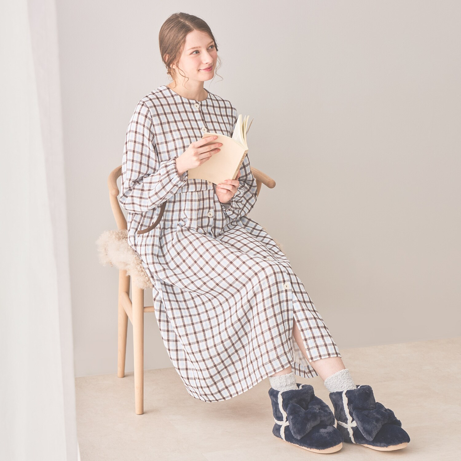ナルエー リボンアクセント あったかルームブーツ