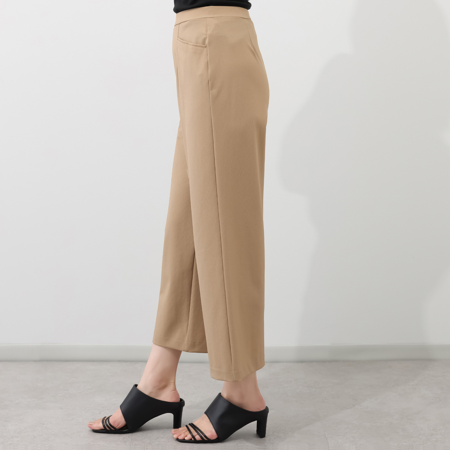 ピーツー 通気性がすごい！！！！！ メッシュなのに透けにくい ゆったりストレートパンツ