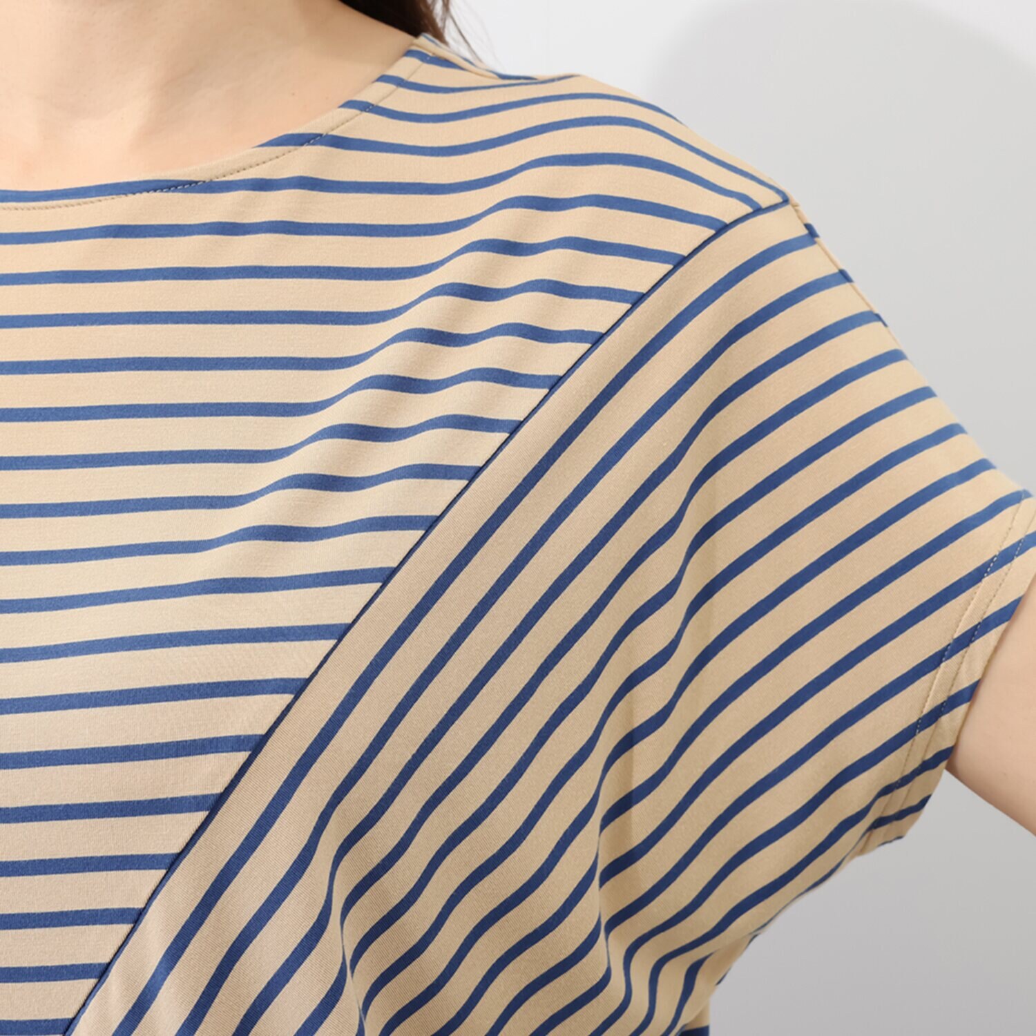 シーン 切替デザイン Ｔシャツ