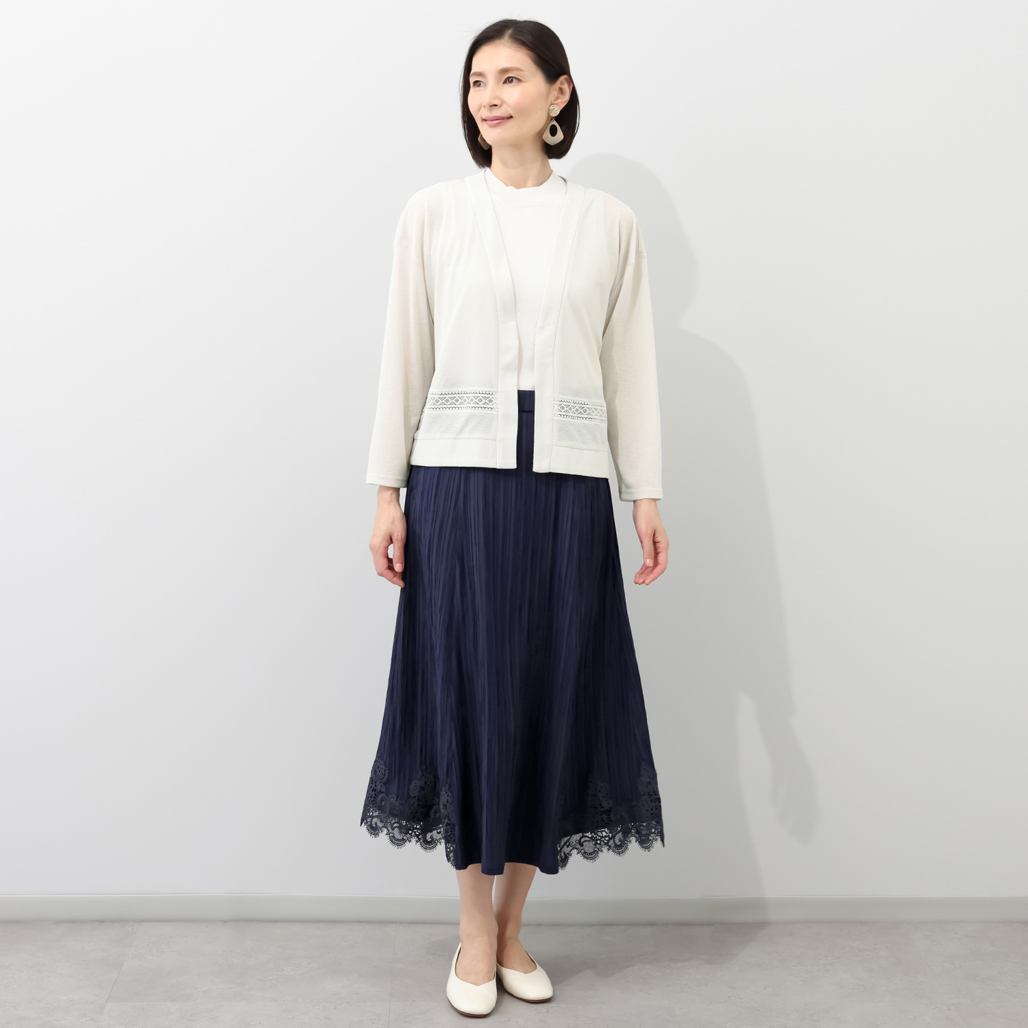 メゾン馬里邑 梨地 レースポイント カーディガン