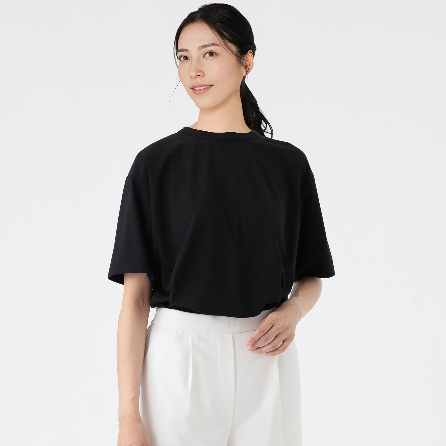 エムエムオー 接触冷感　綿混ベア天竺 バックタックデザイン 五分袖Ｔシャツ