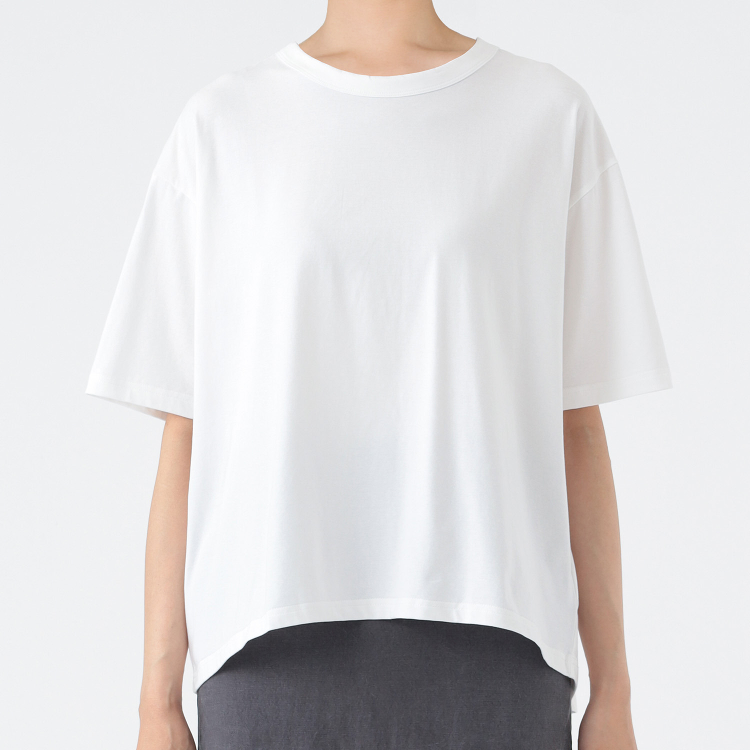 エムエムオー 接触冷感　綿混ベア天竺 バックタックデザイン 五分袖Ｔシャツ