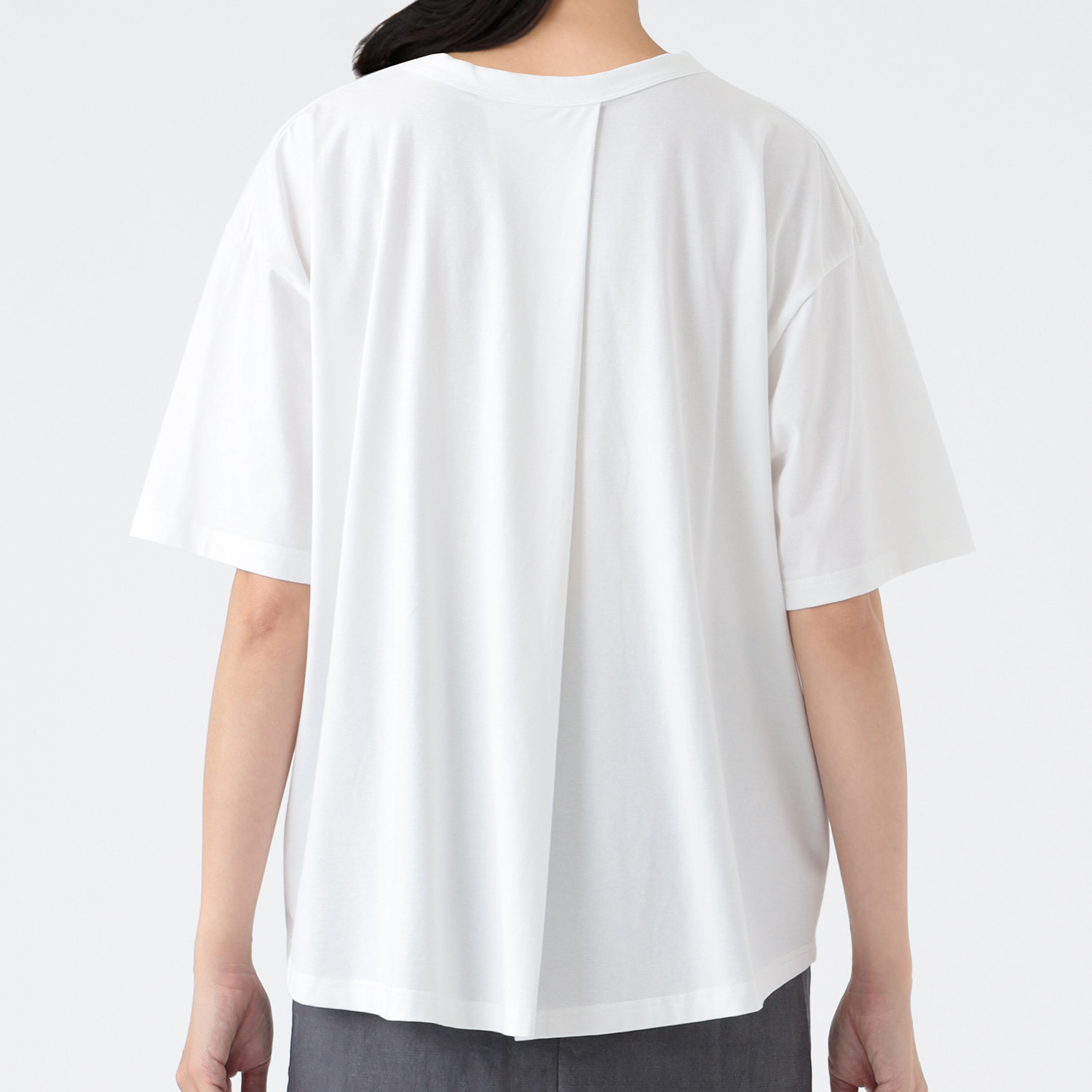 エムエムオー 接触冷感　綿混ベア天竺 バックタックデザイン 五分袖Ｔシャツ