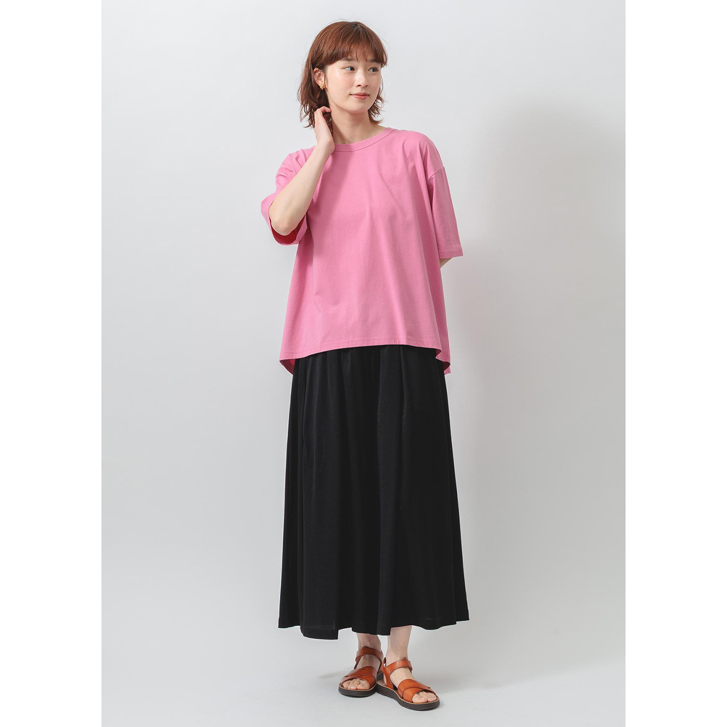 エムエムオー 接触冷感　綿混ベア天竺 バックタックデザイン 五分袖Ｔシャツ