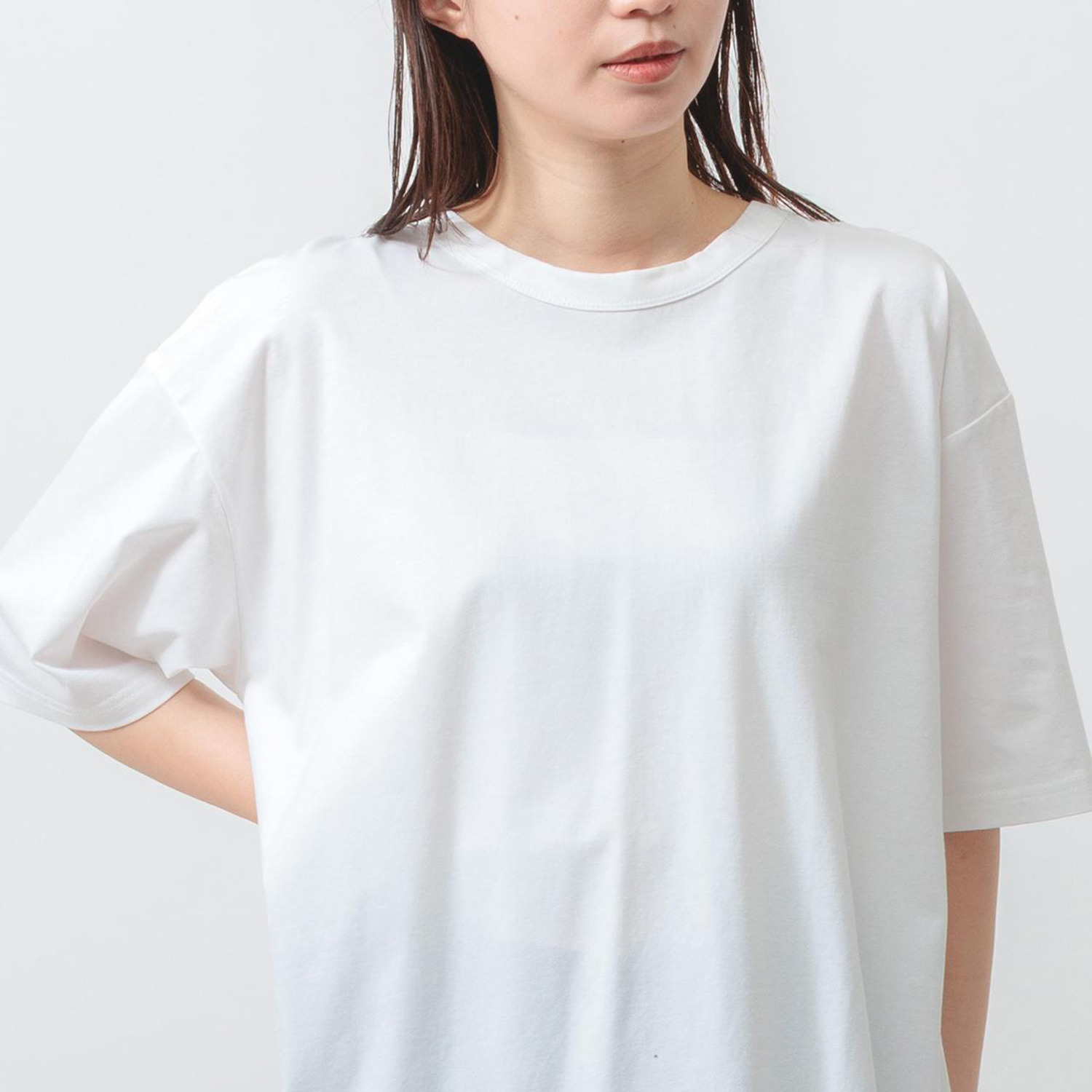エムエムオー 接触冷感　綿混ベア天竺 バックタックデザイン 五分袖Ｔシャツ