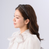 コンプレックス　ビズ 日本製 サテン クリスタルガラス フレキシフィット ヘアバンド